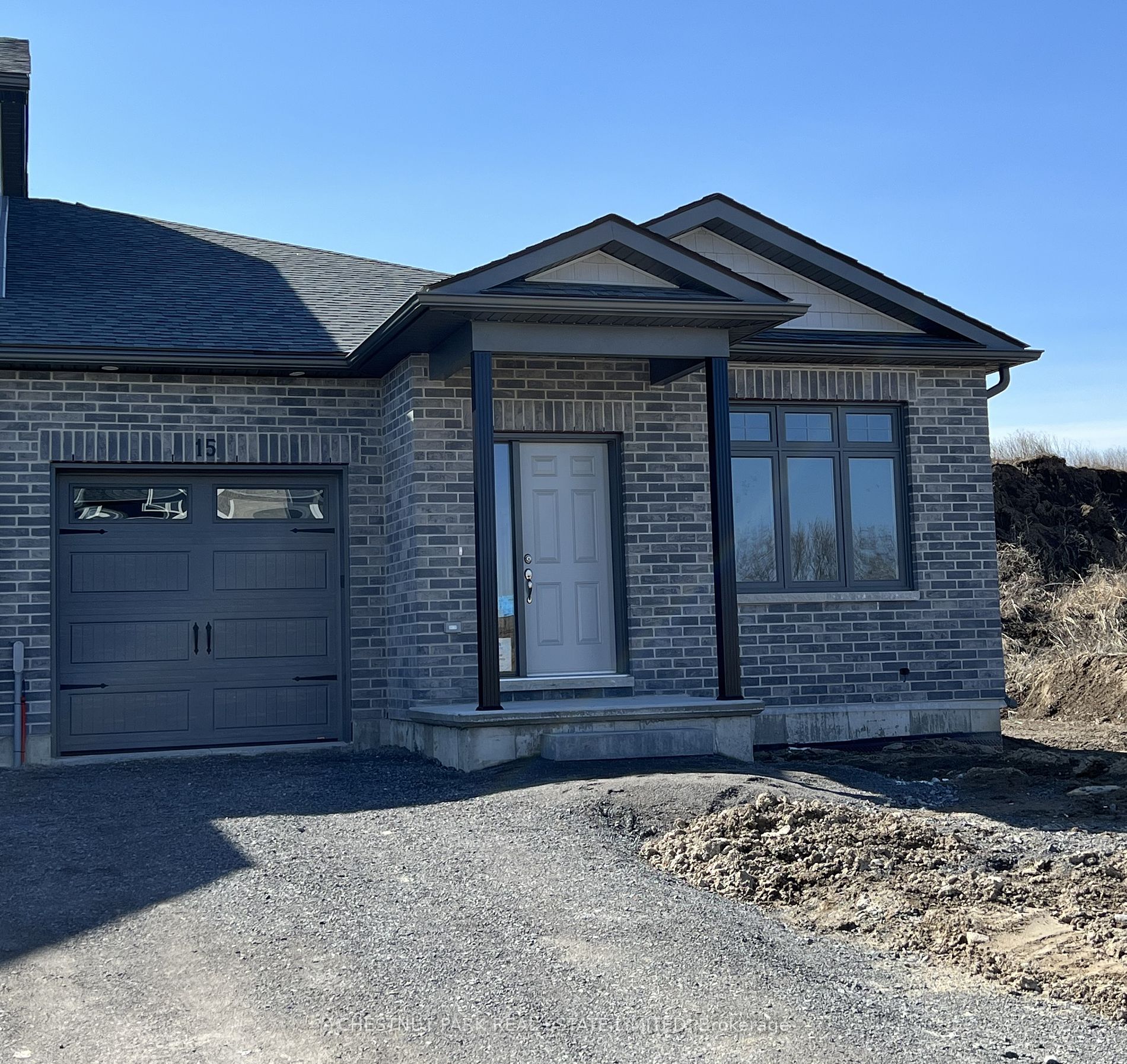 15 Griffin St Property Photo
