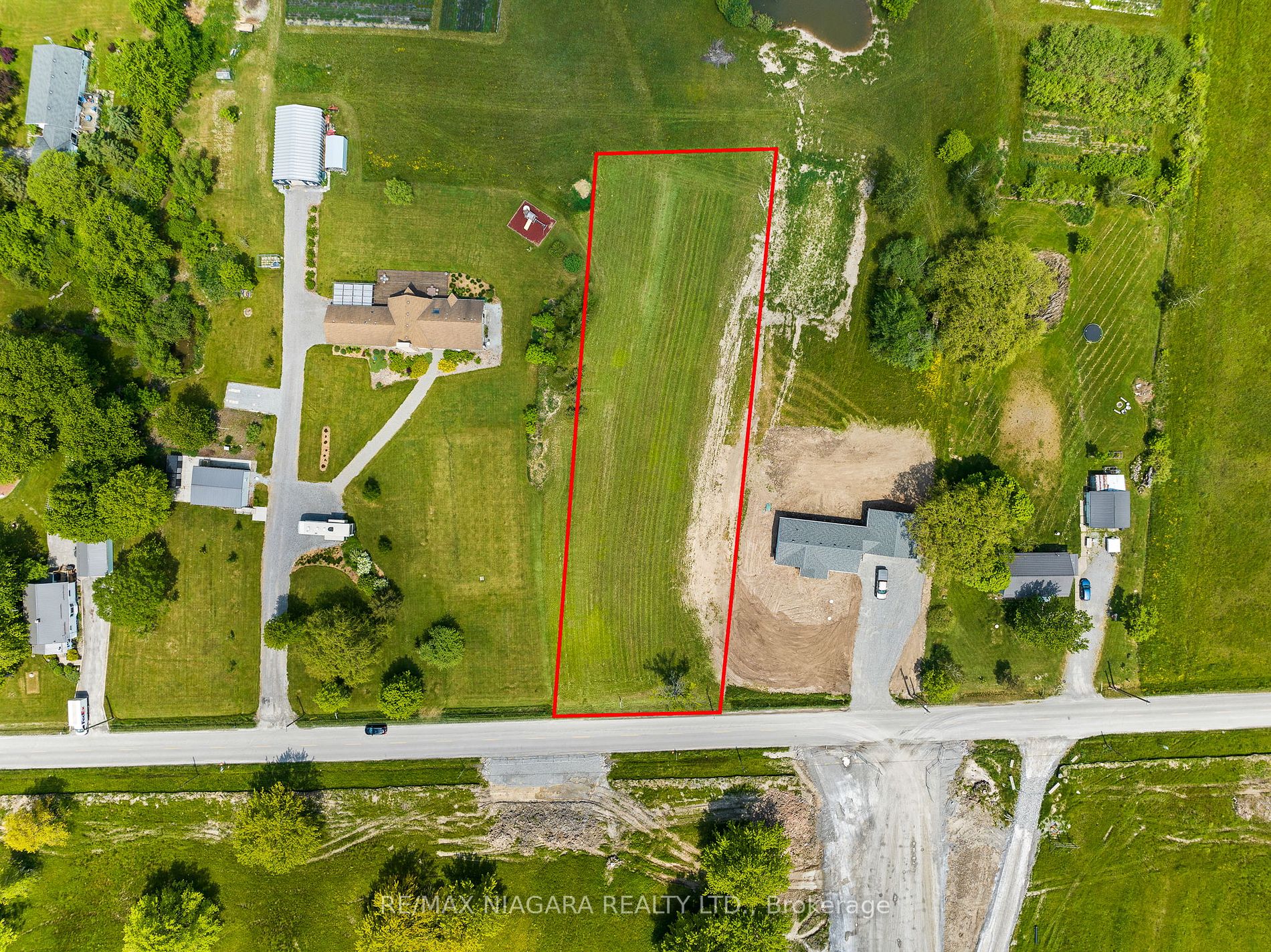 N/s Lakeshore Rd Property Photo 7