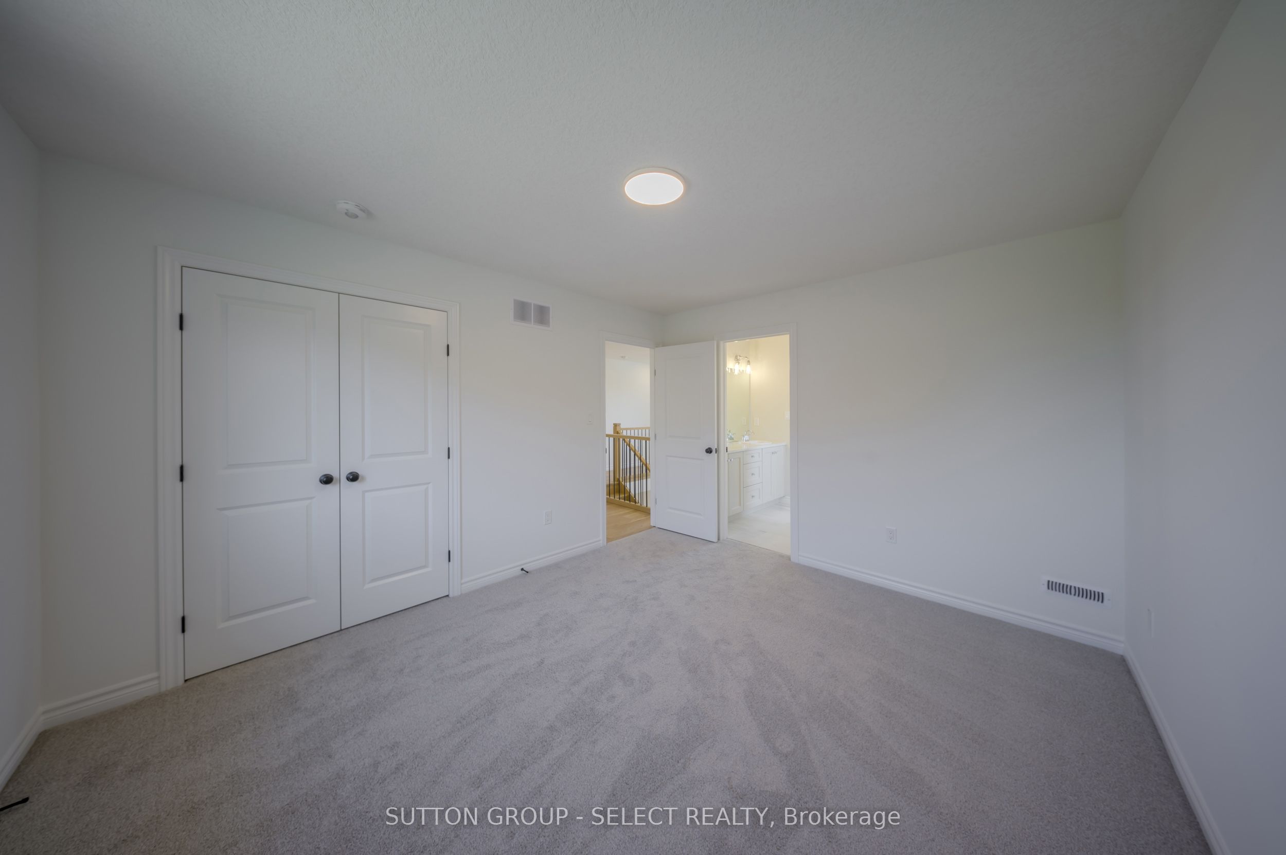 97 Timberwalk Trl Property Photo 32