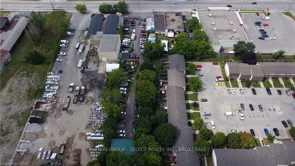 140 Clarke Road Property Photo 3