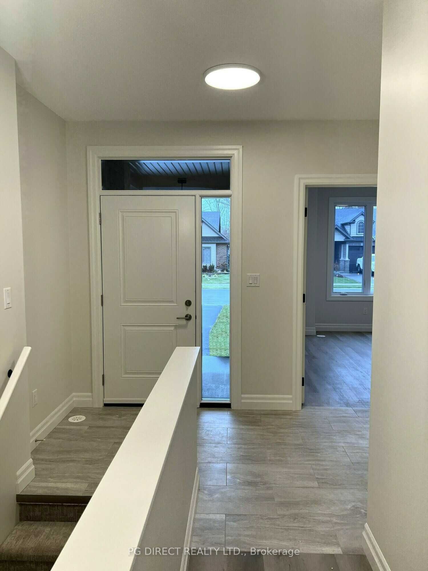 10 Cardinal Court Property Photo 13