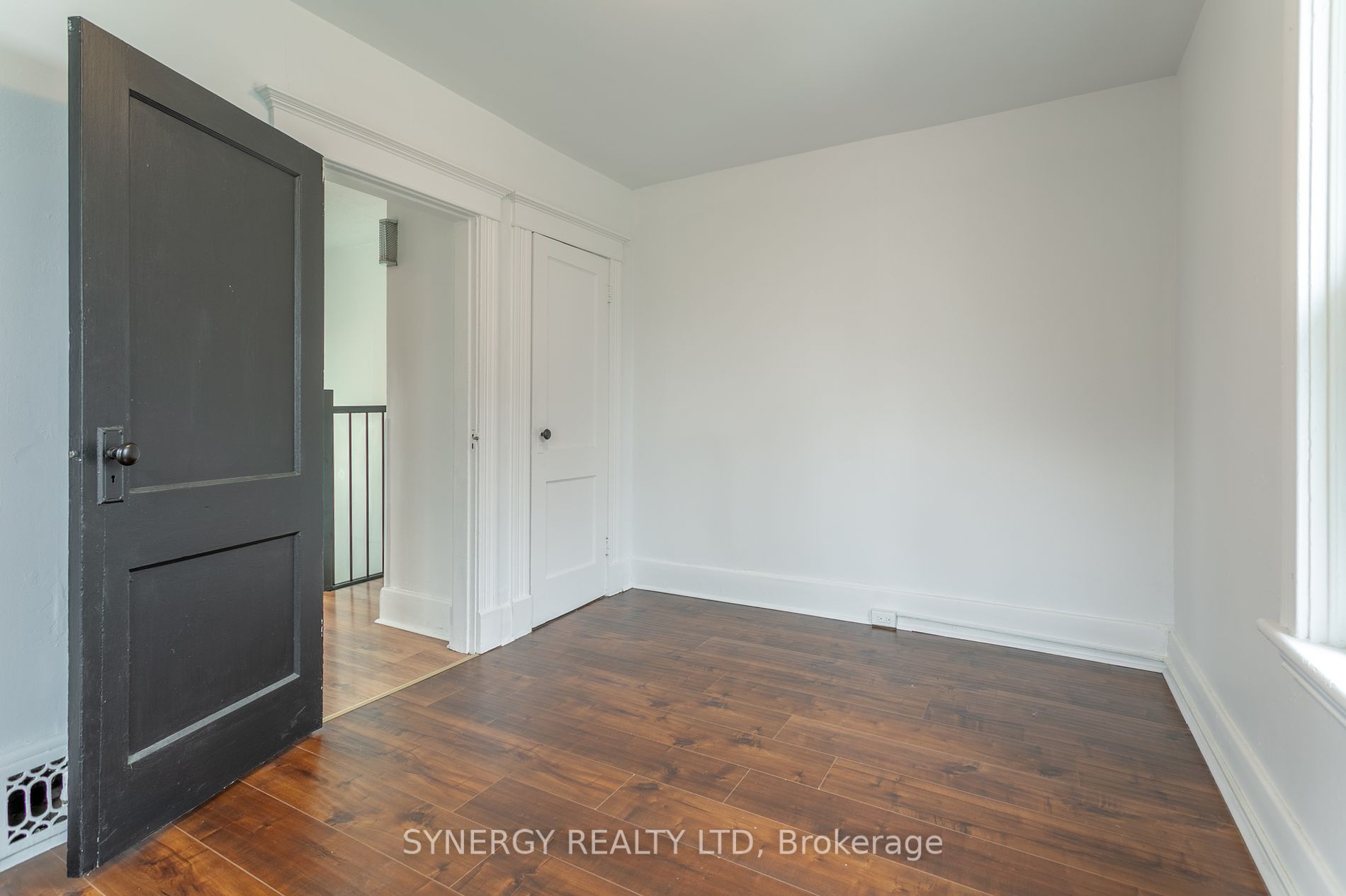 90 Chesley Ave Property Photo 3