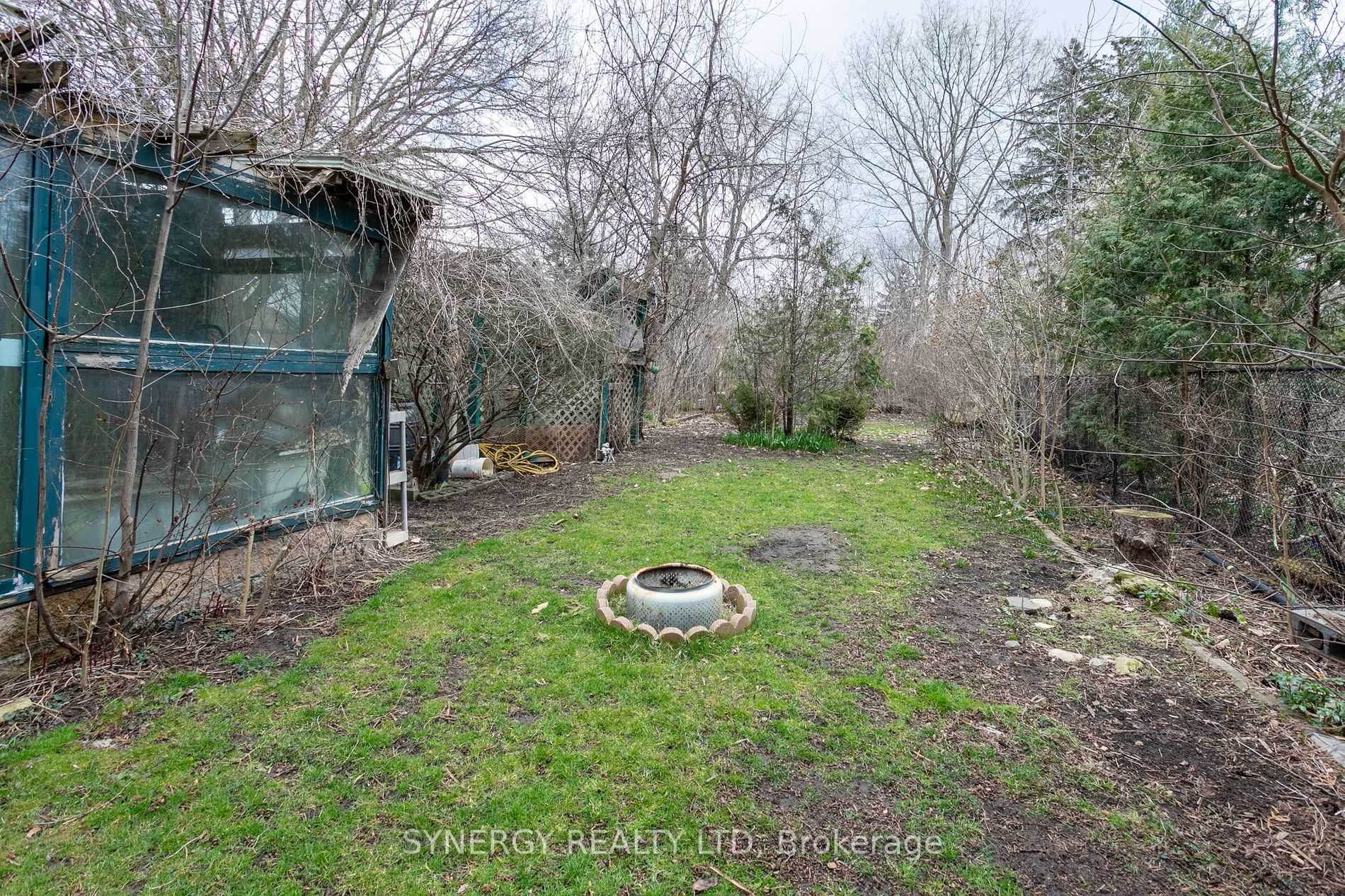 90 Chesley Ave Property Photo 12