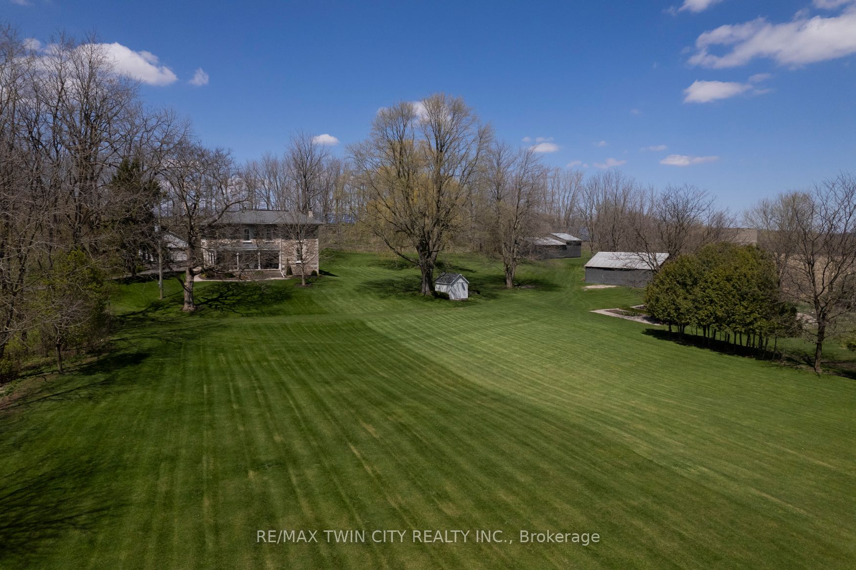414774 41 St Line Property Photo 15