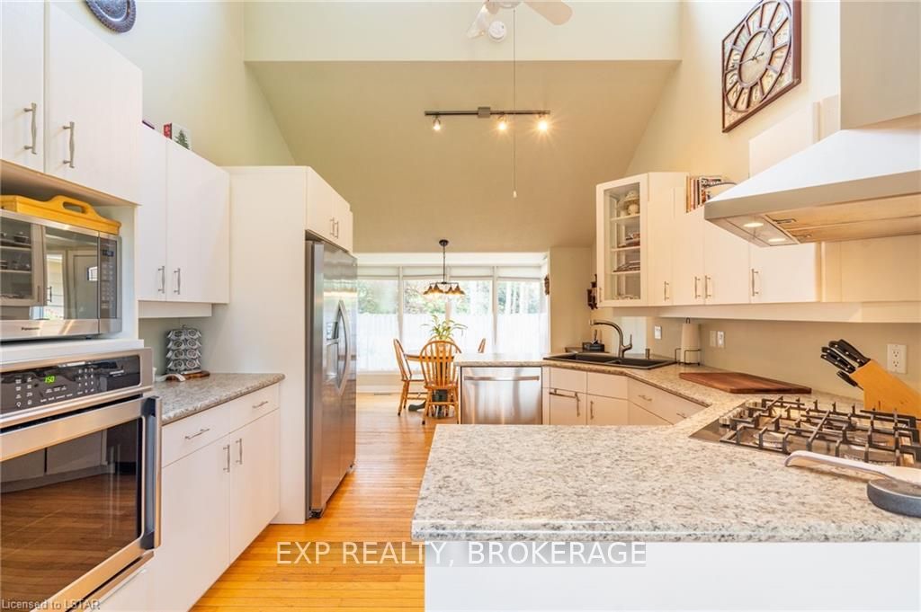 9680 Plank Rd Road Property Photo 3