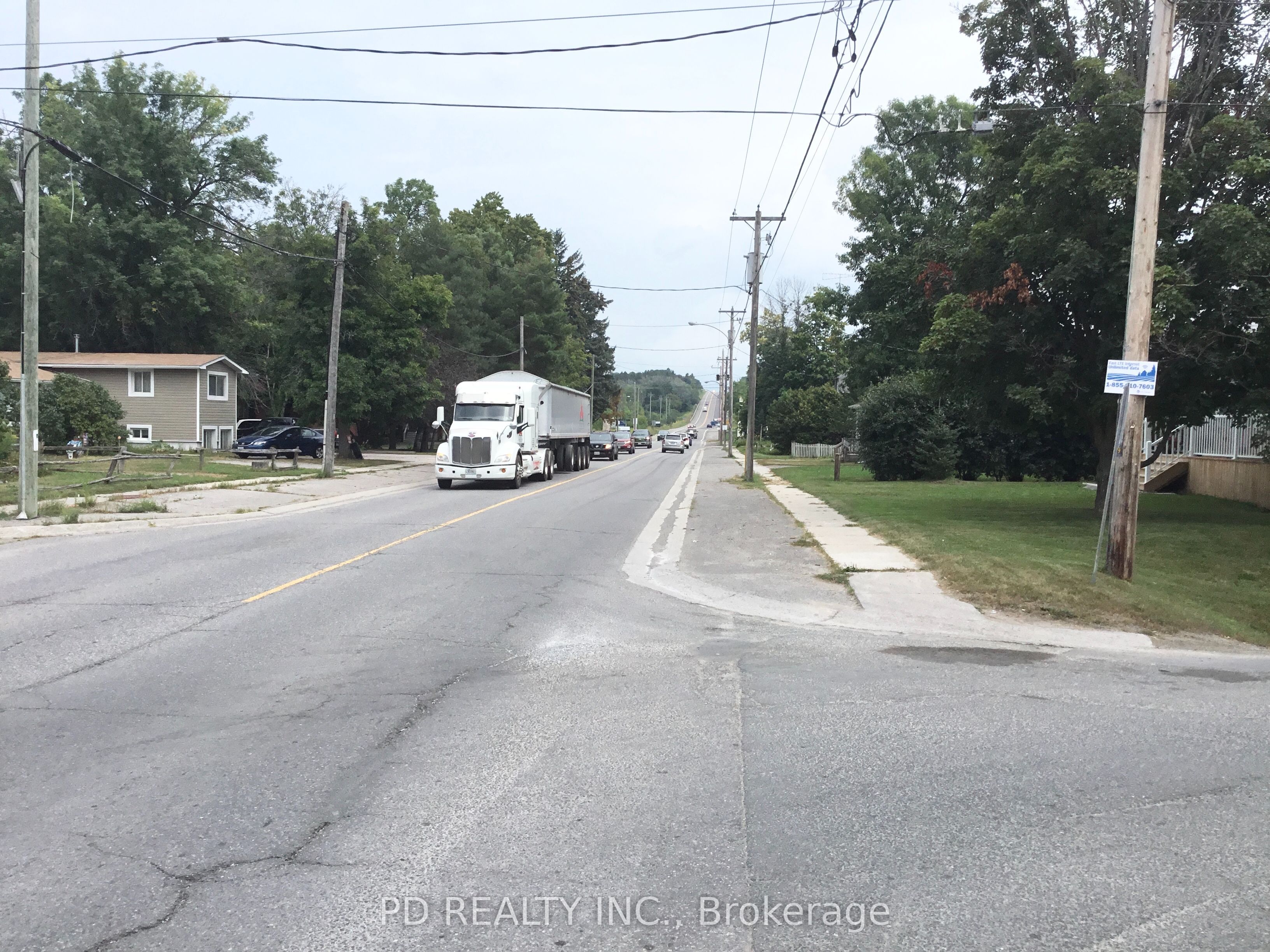 73 King Street E Property Photo 14