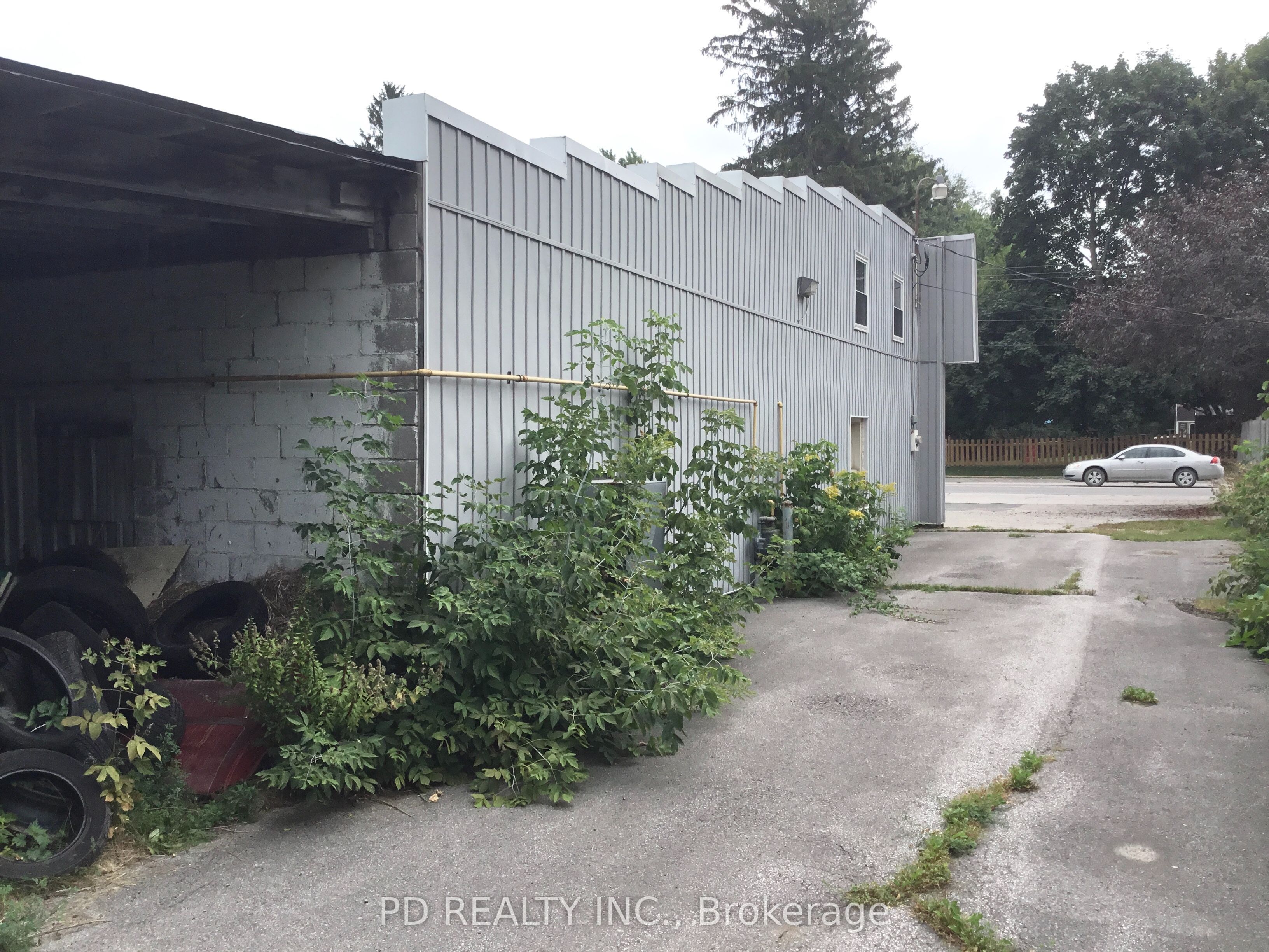 73 King Street E Property Photo 21