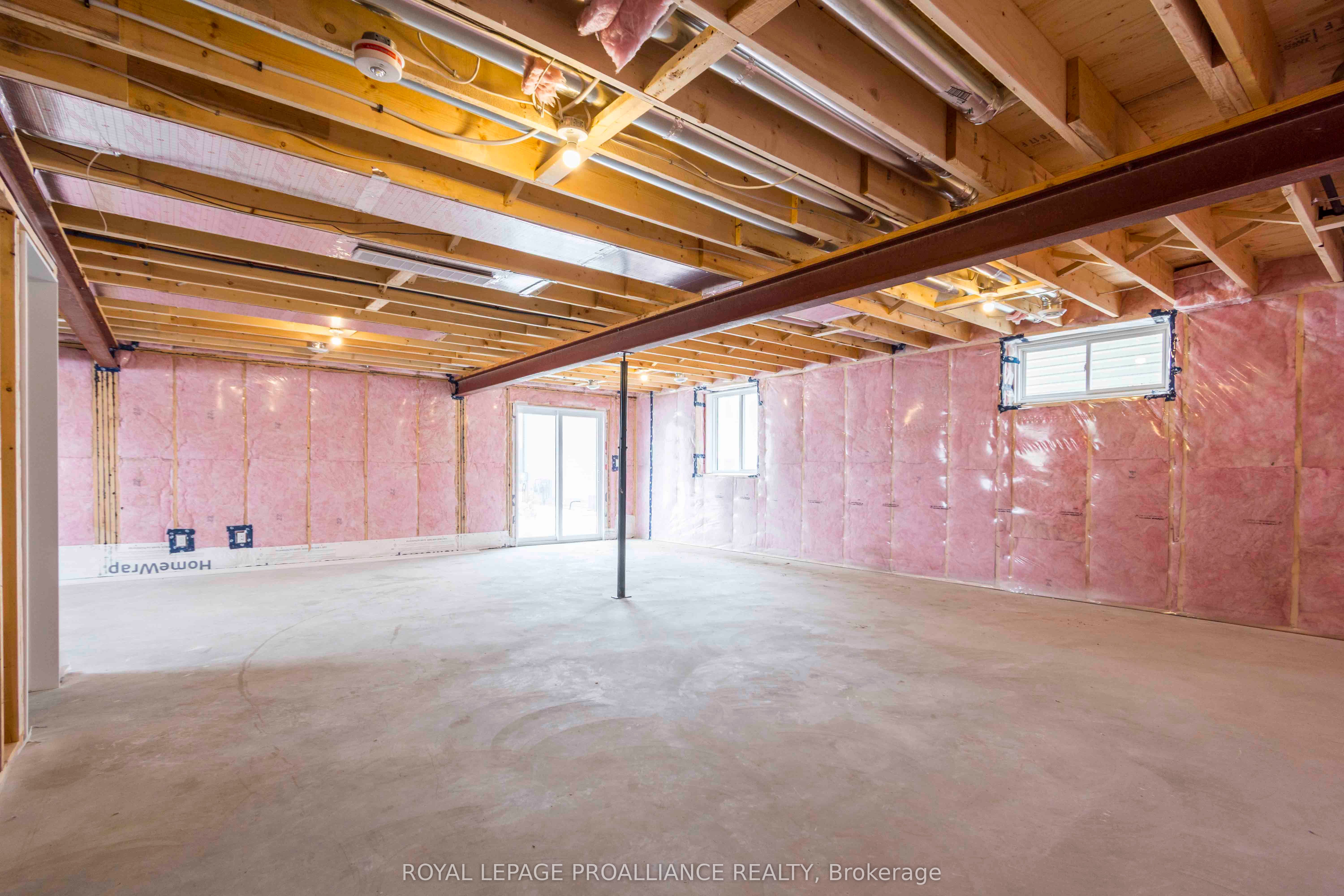 70 Stirling Crescent Property Photo 19