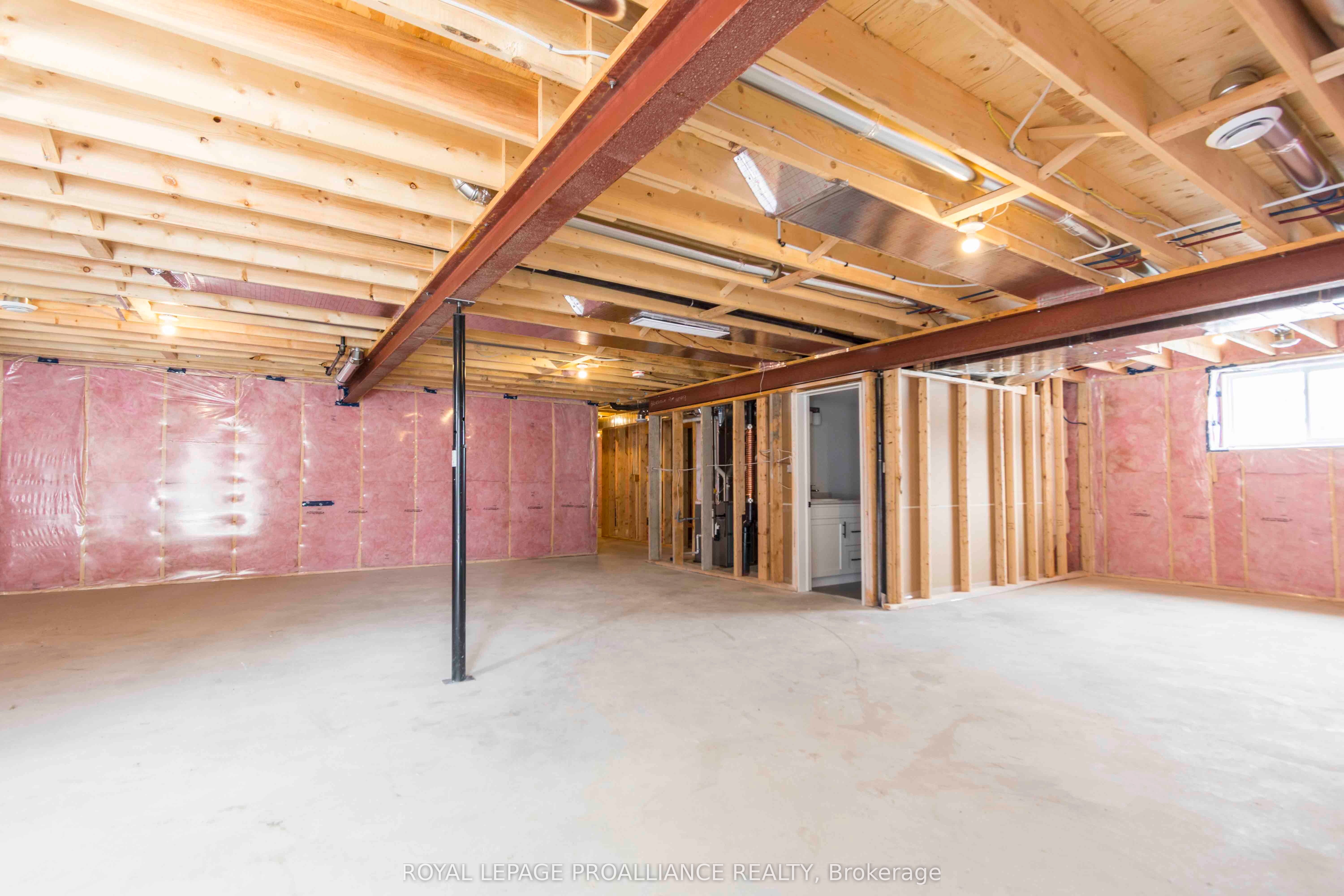 70 Stirling Crescent Property Photo 21