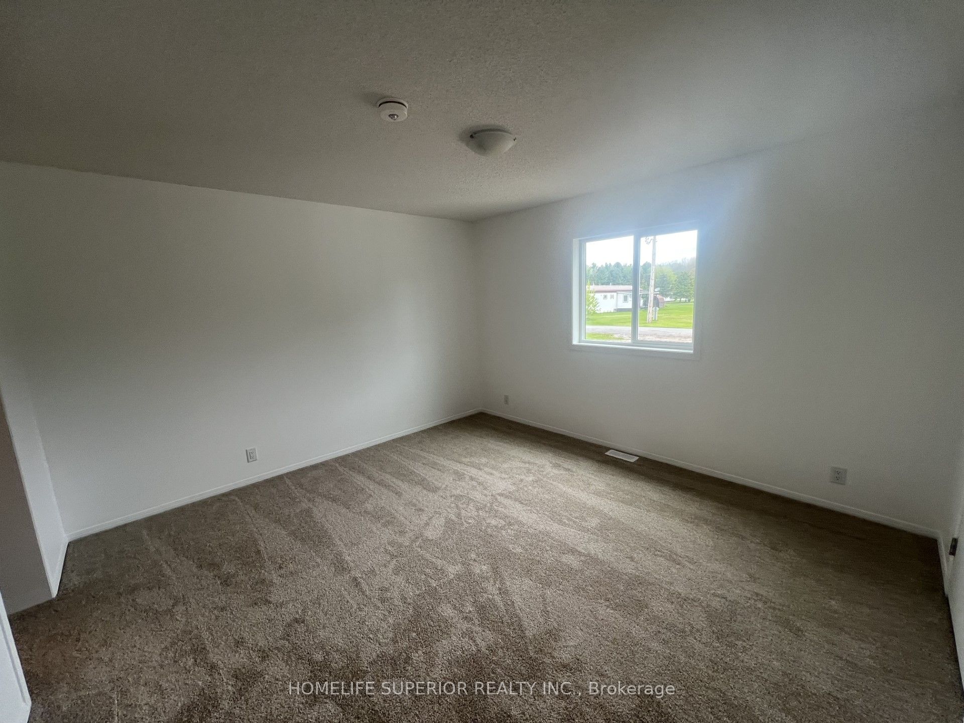 60 Sama Park Road Property Photo 5