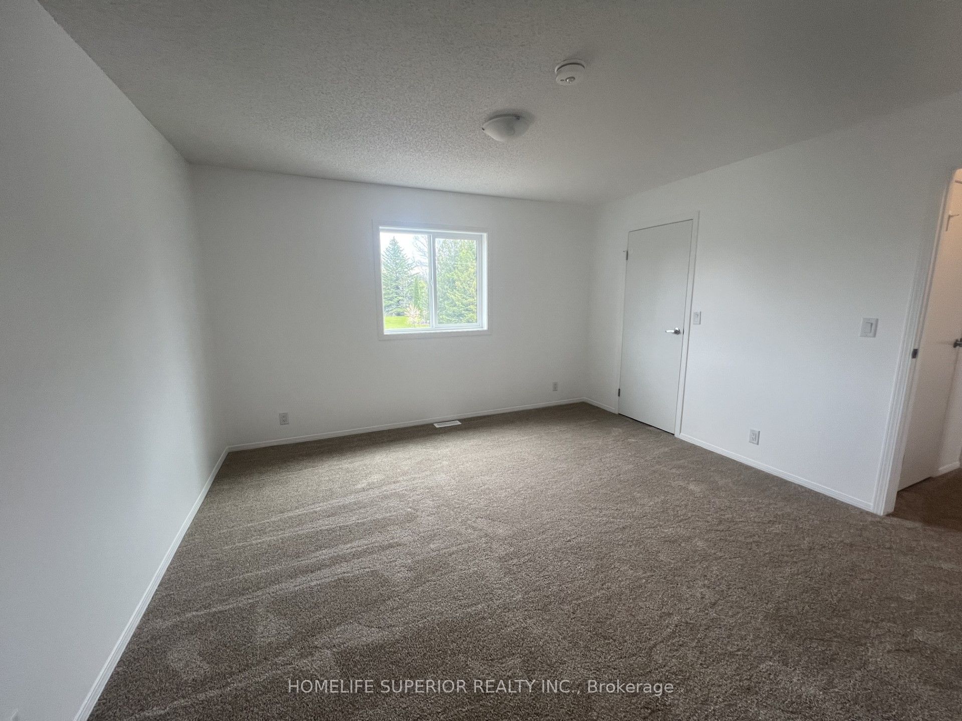 60 Sama Park Road Property Photo 9