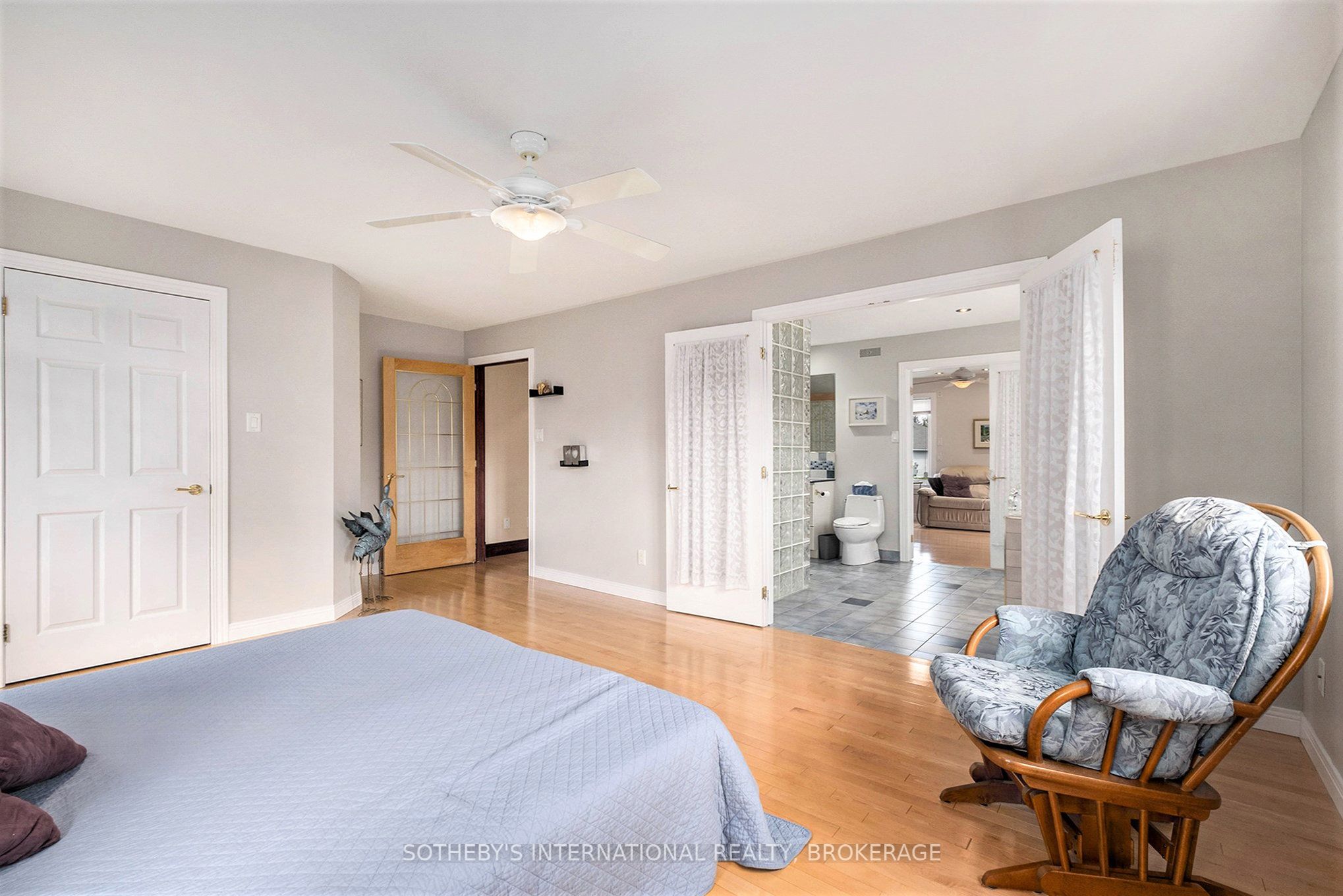 389 Albert Street Property Photo 11