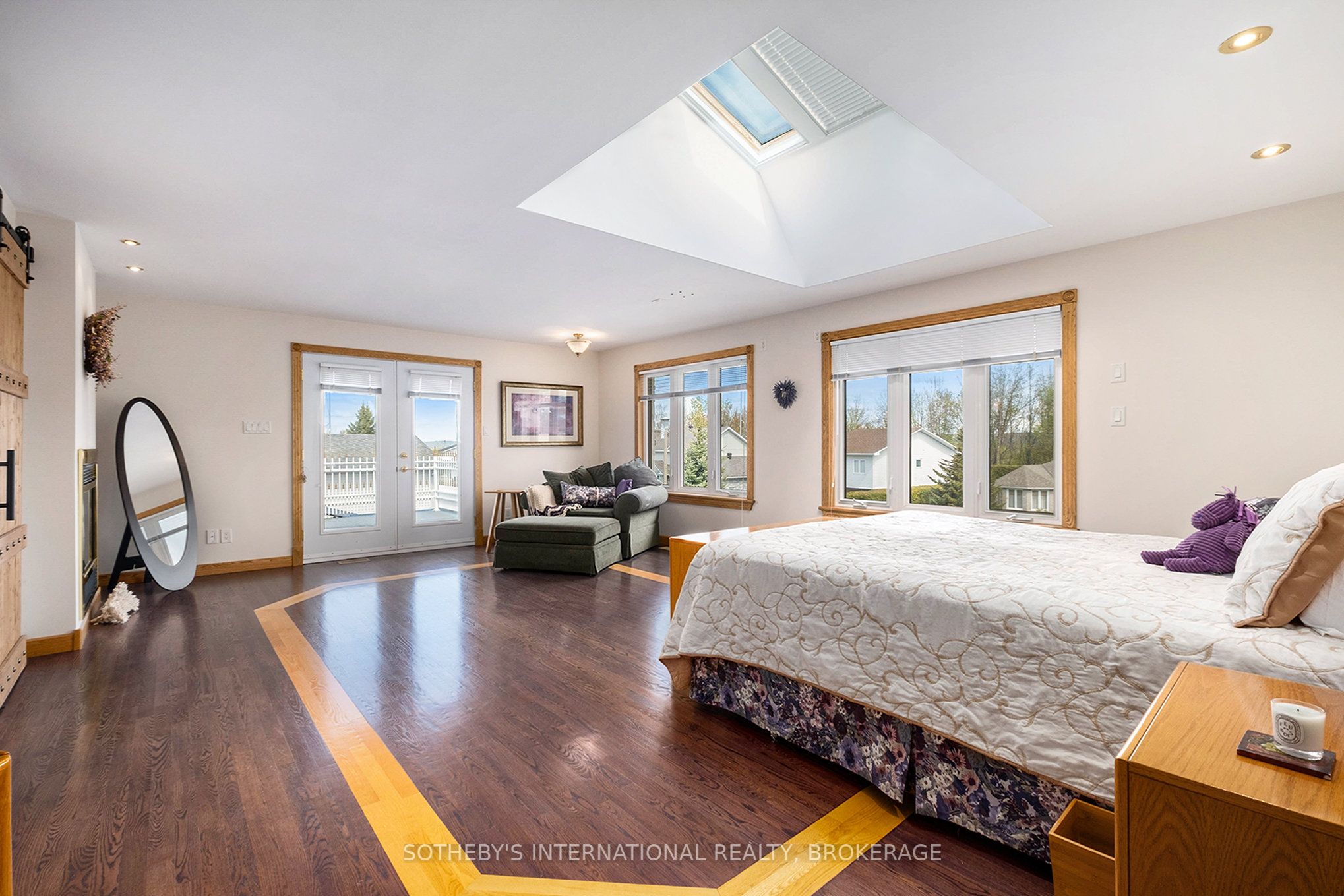 389 Albert Street Property Photo 15