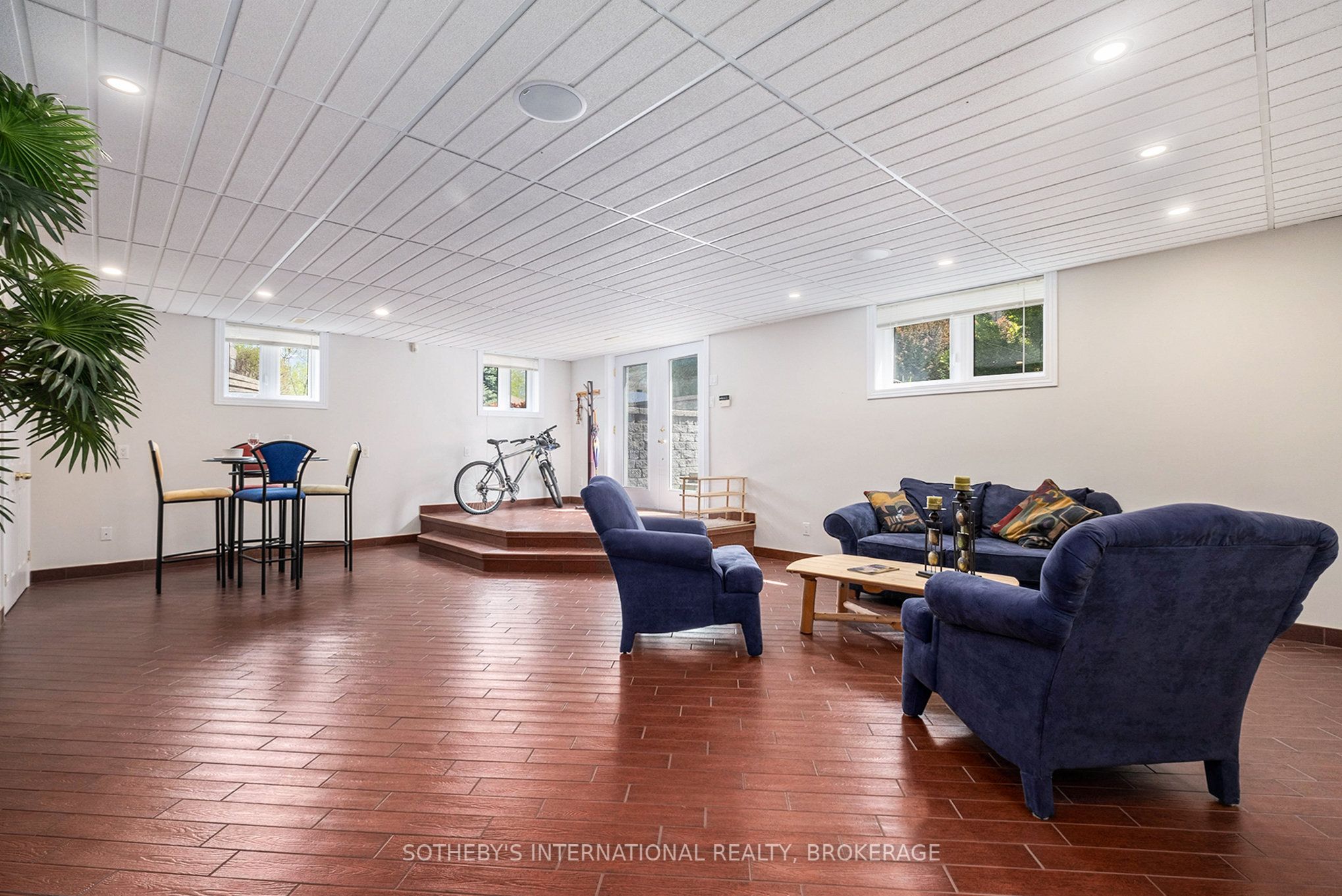 389 Albert Street Property Photo 30
