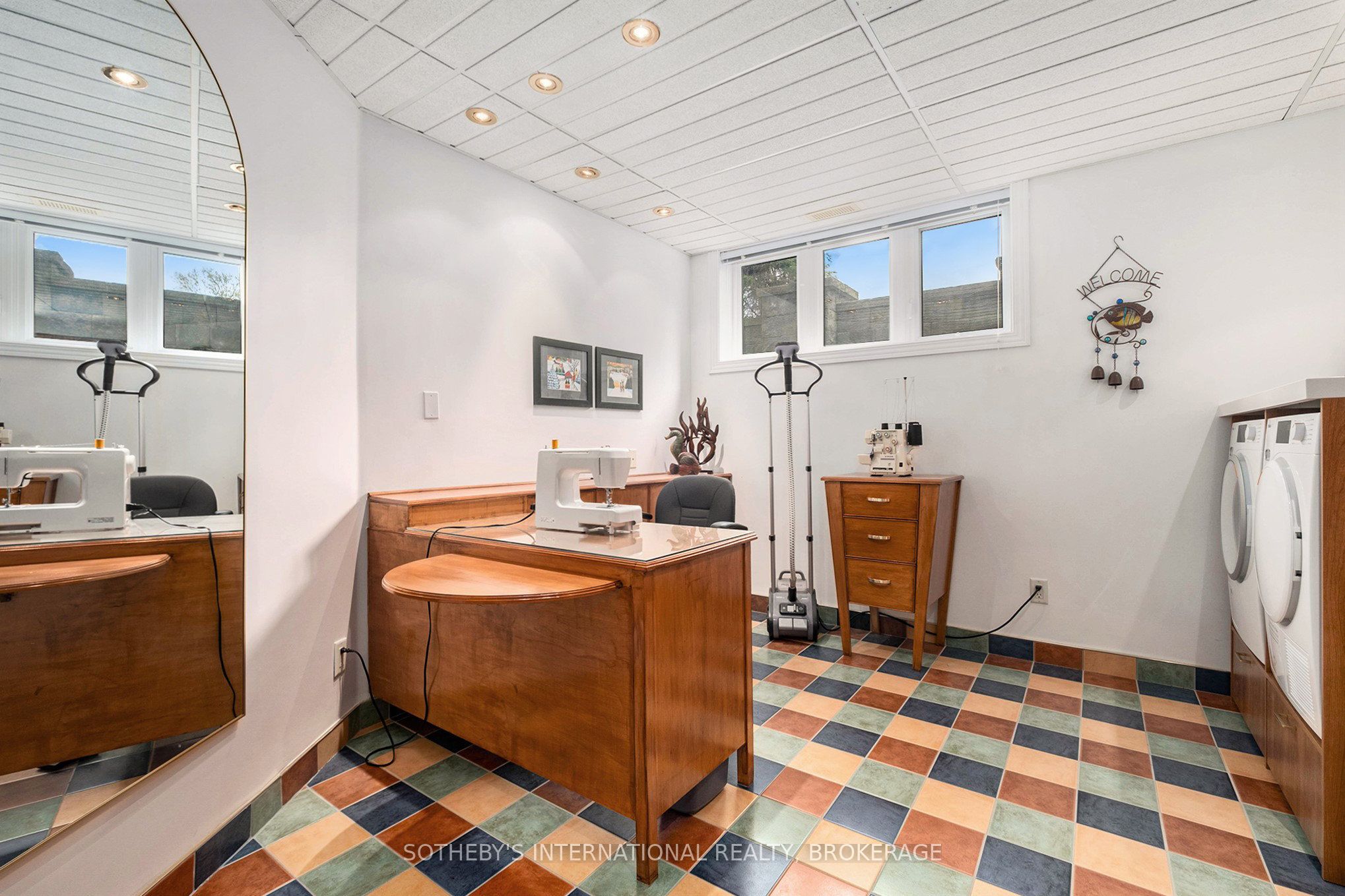 389 Albert Street Property Photo 39