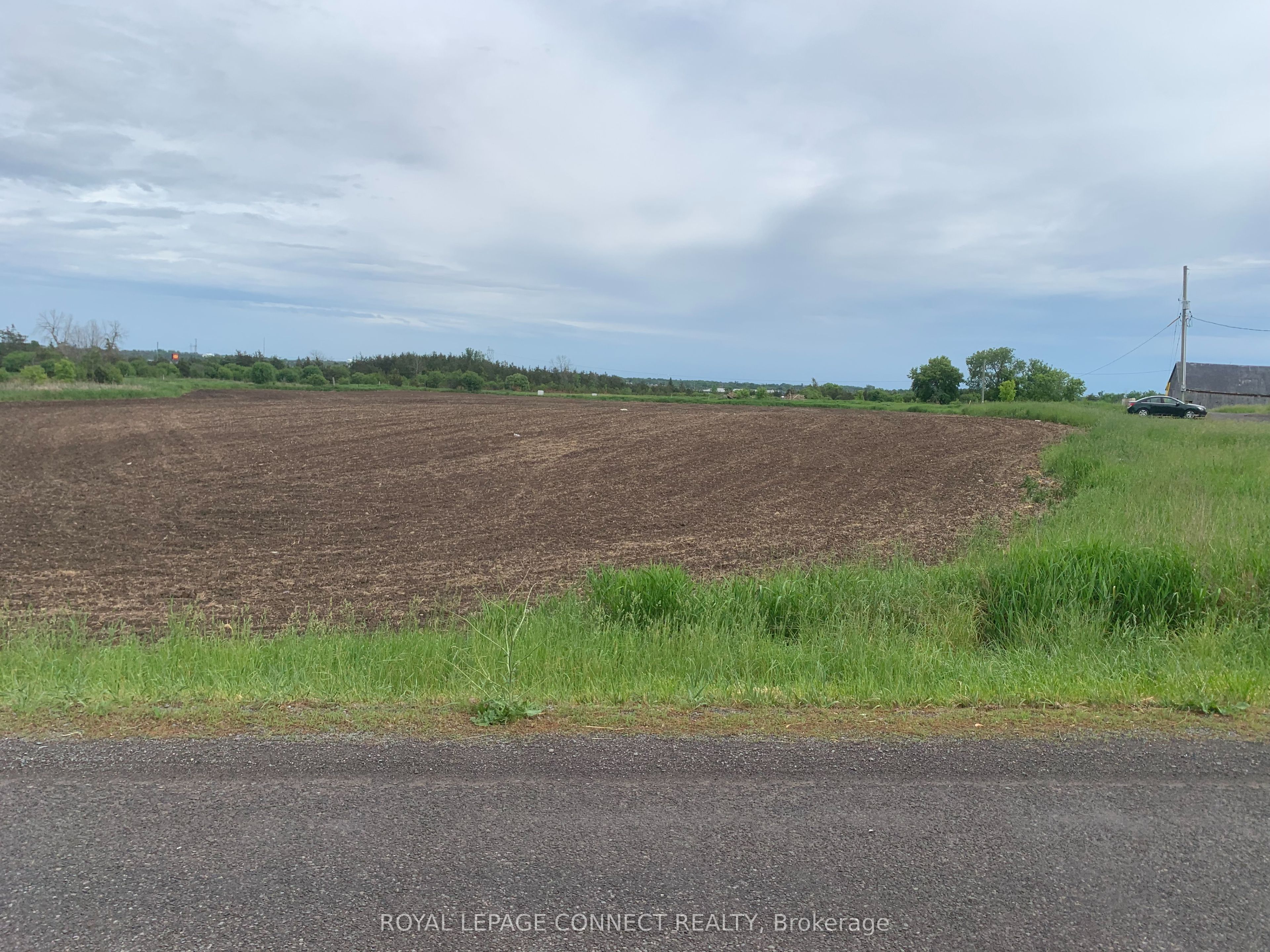 208 Drive In Road Property Photo 5
