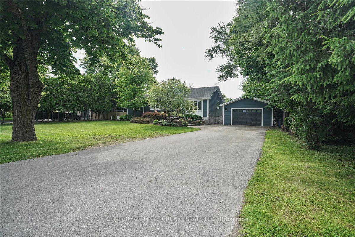 556 Parkside Dr E Property Photo 23
