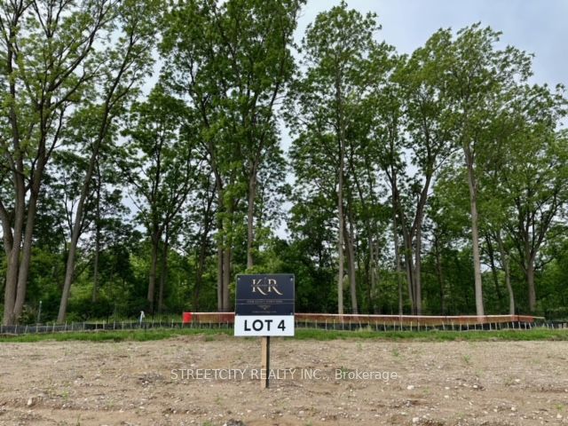 #4 - 7100 Kilbourne Road Property Photo 3
