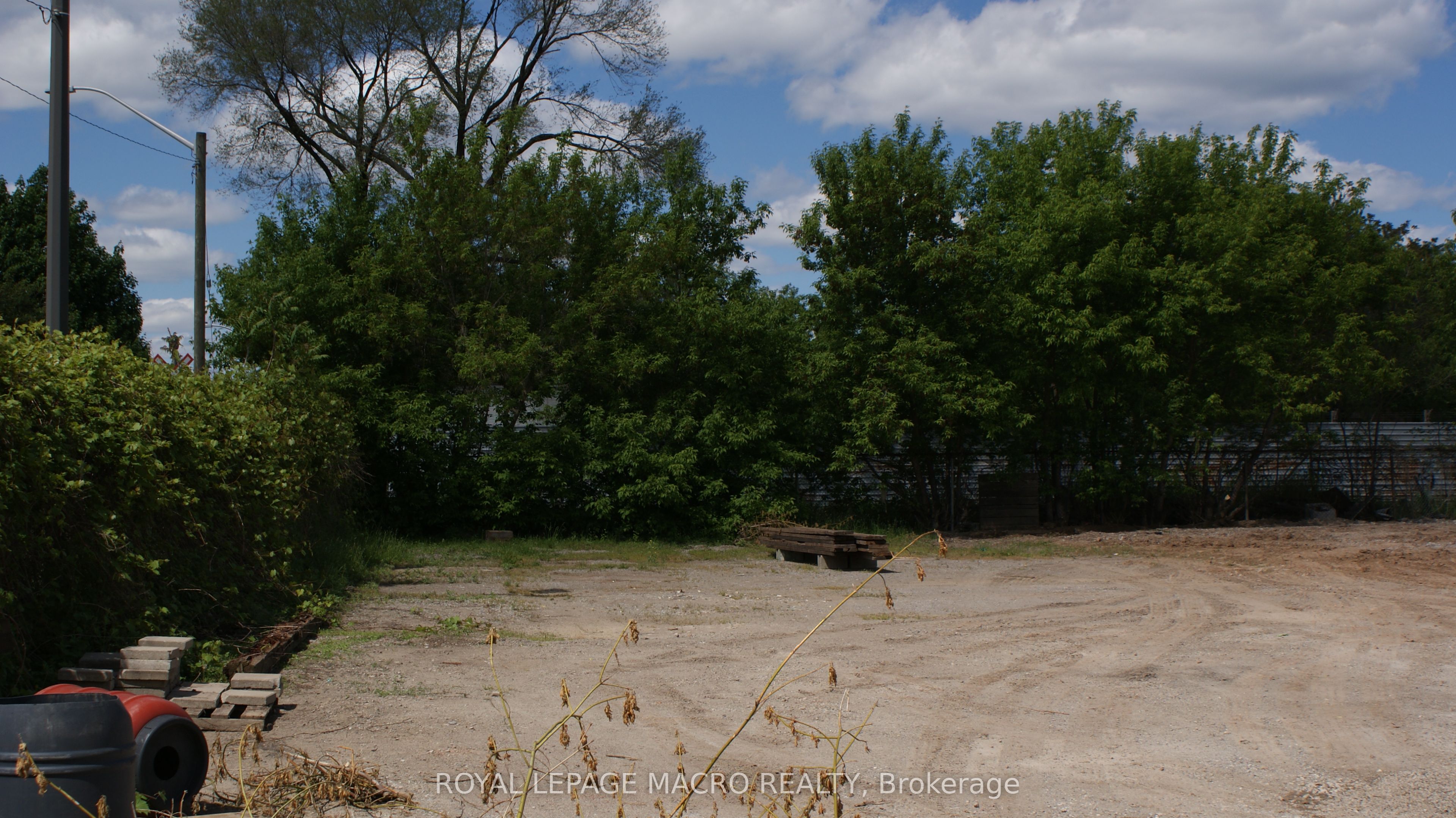 65 Brant Street Property Photo 7
