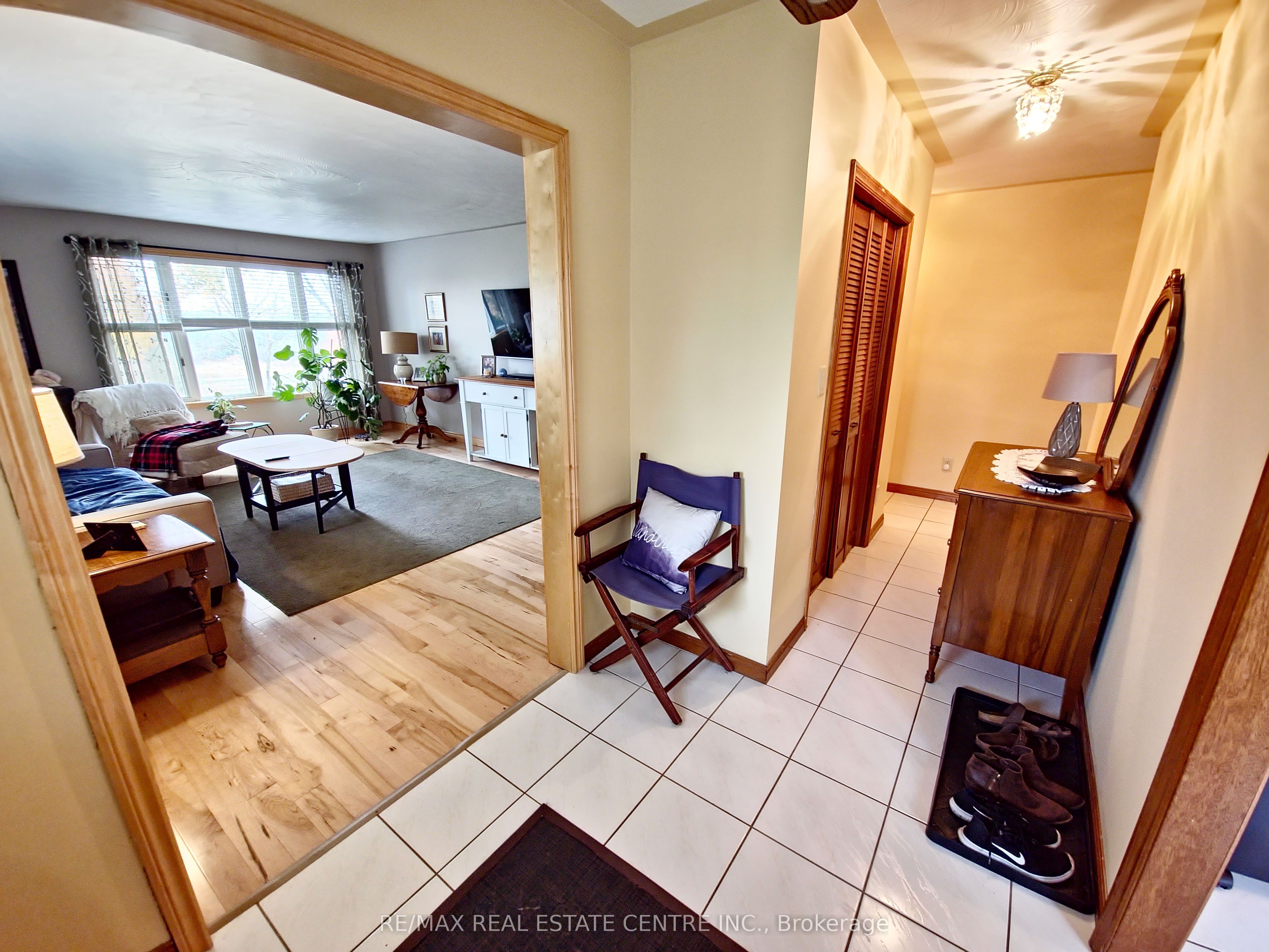 17 Cemetery Road Property Photo 6