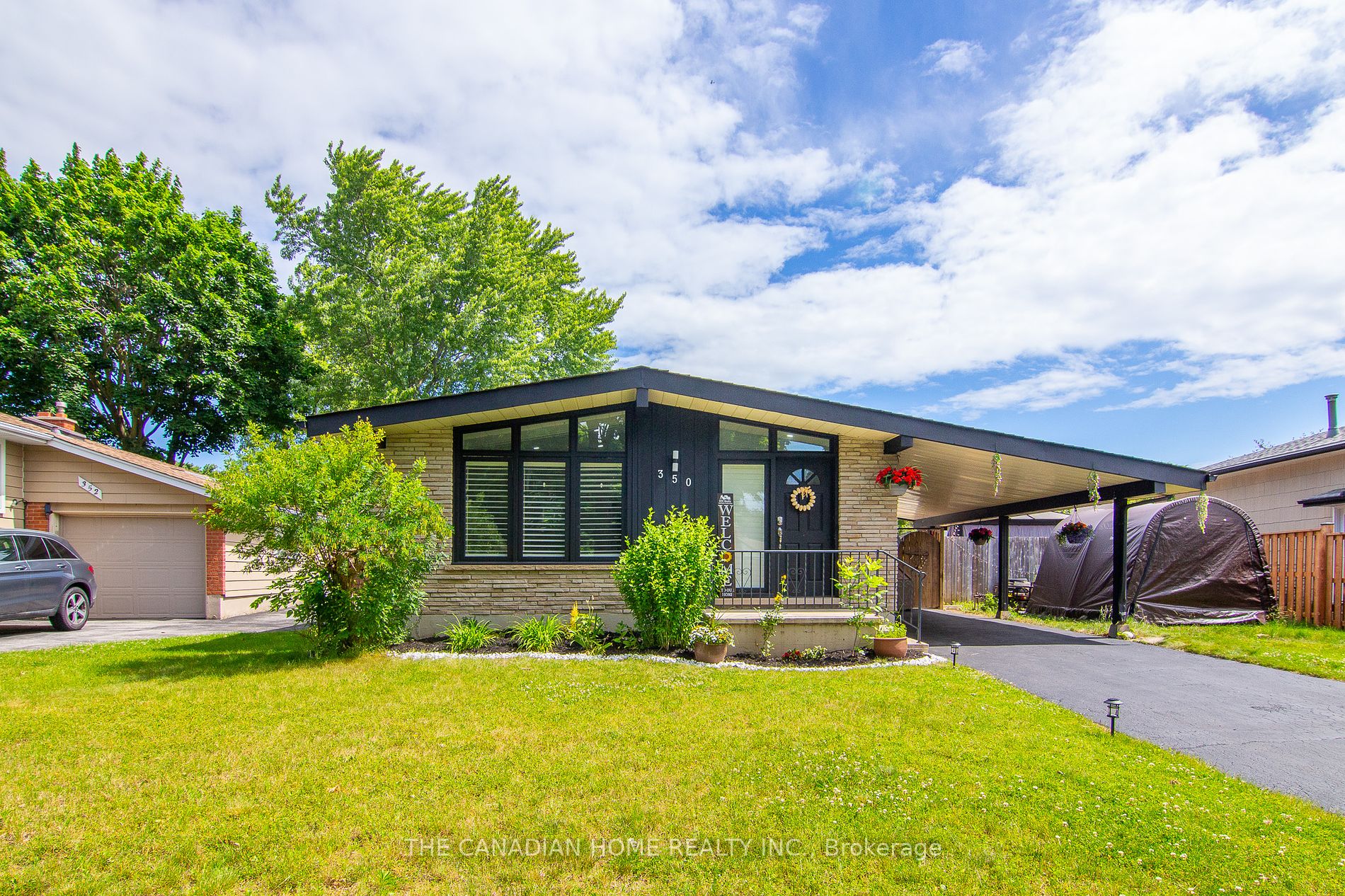 350 Boxbury Dr Property Photo 12