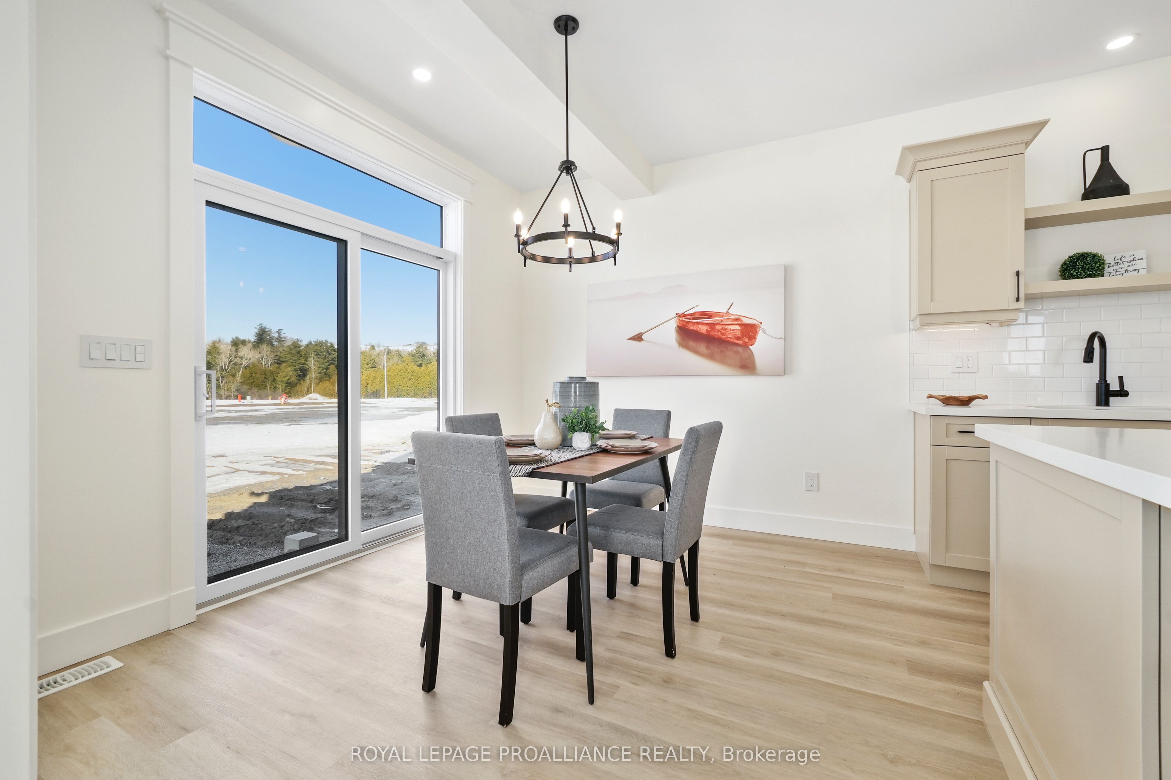 9 Hollingsworth Street Property Photo 14