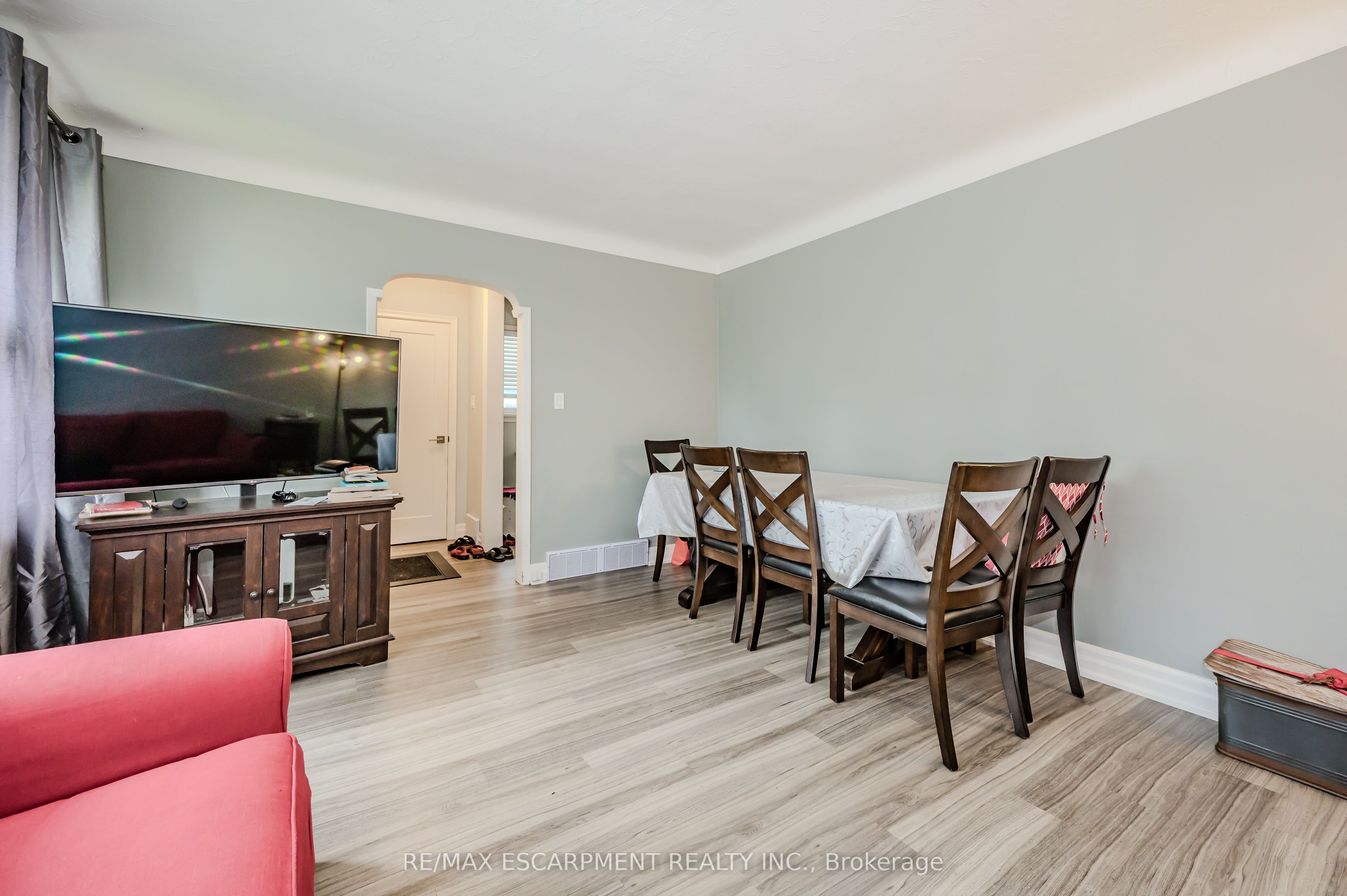 58 Mildred Avenue Property Photo 6