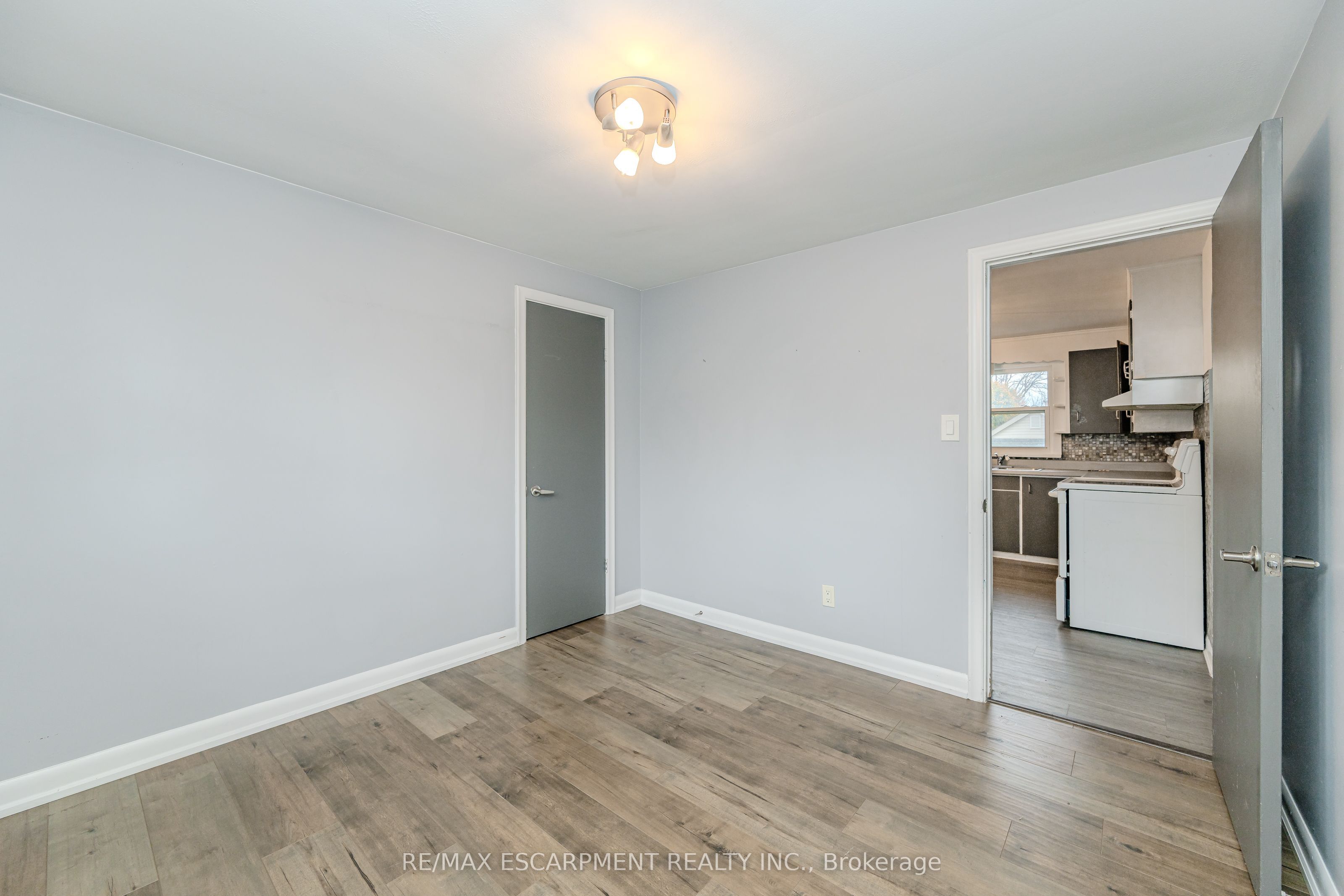 58 Mildred Avenue Property Photo 41