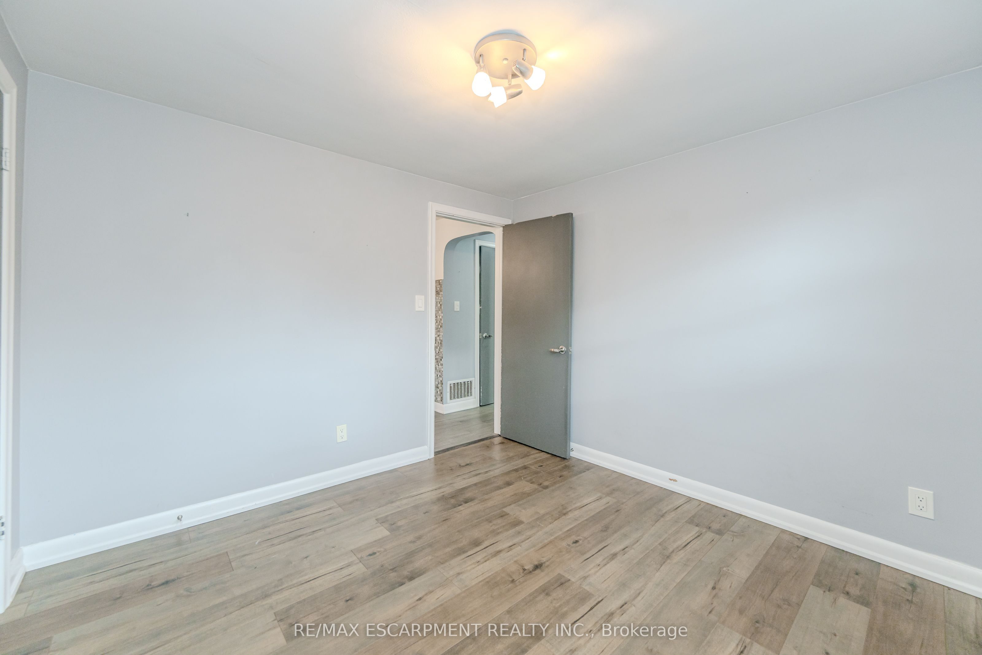 58 Mildred Avenue Property Photo 42