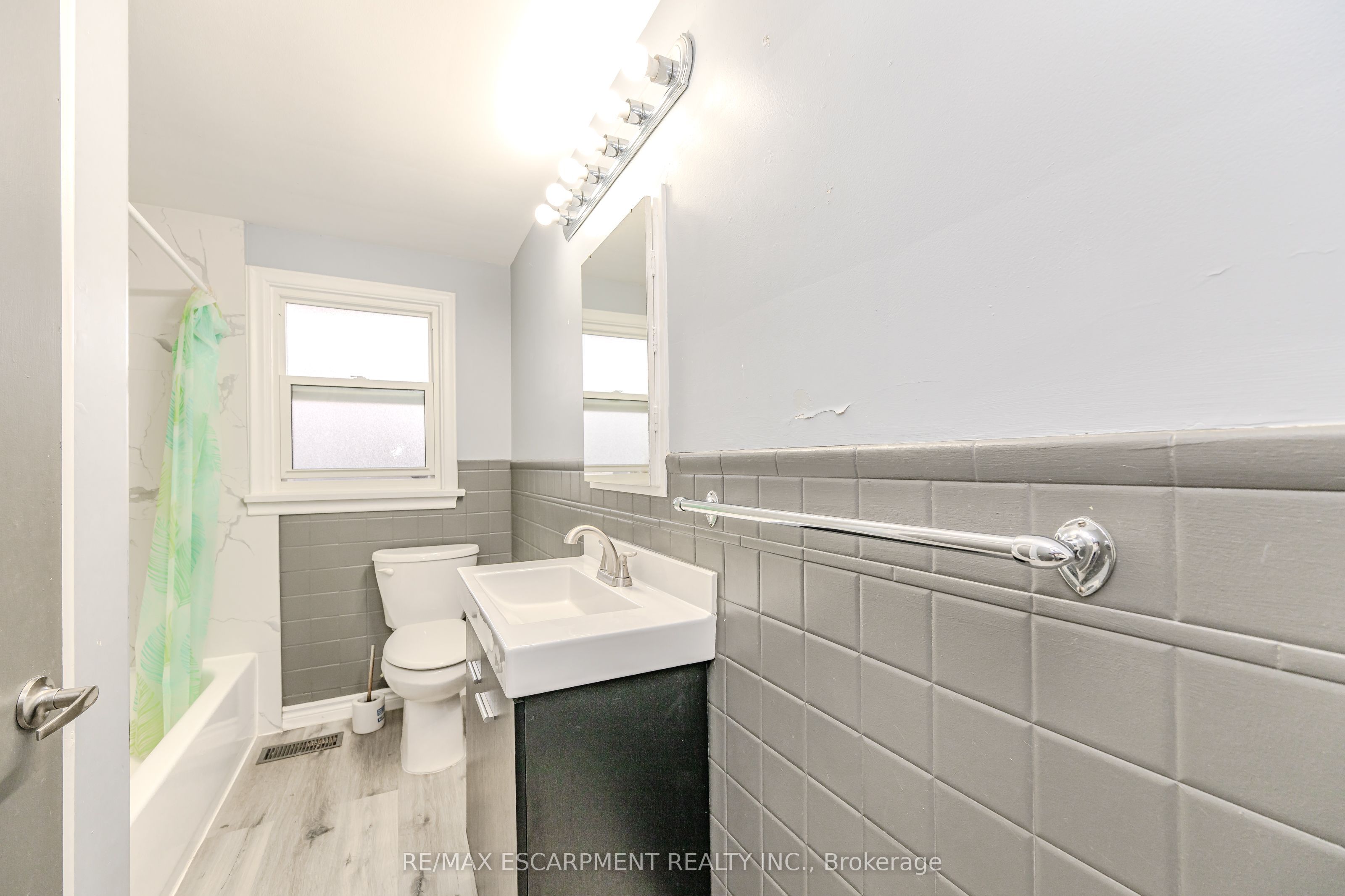 58 Mildred Avenue Property Photo 48