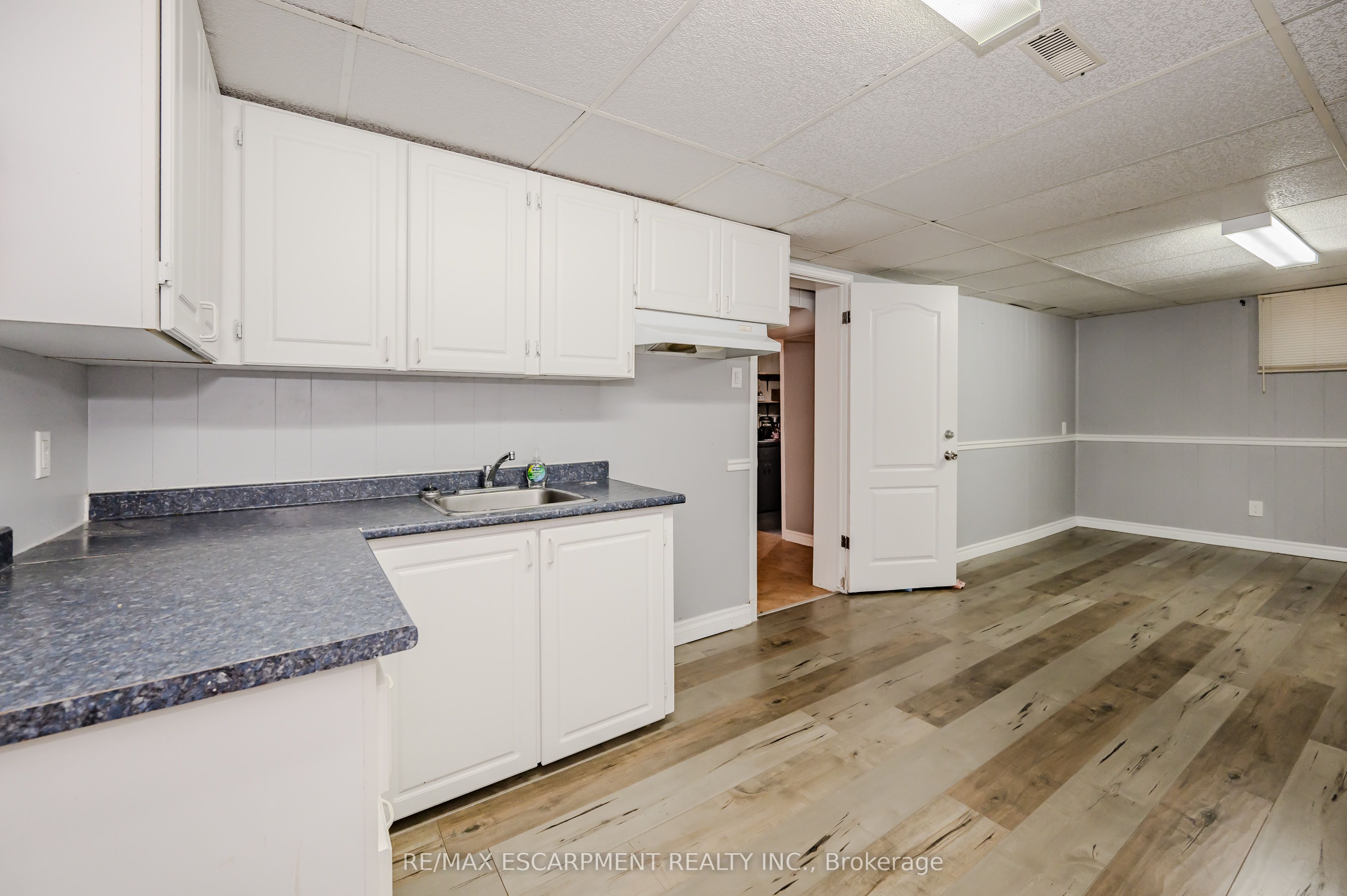 58 Mildred Avenue Property Photo 53