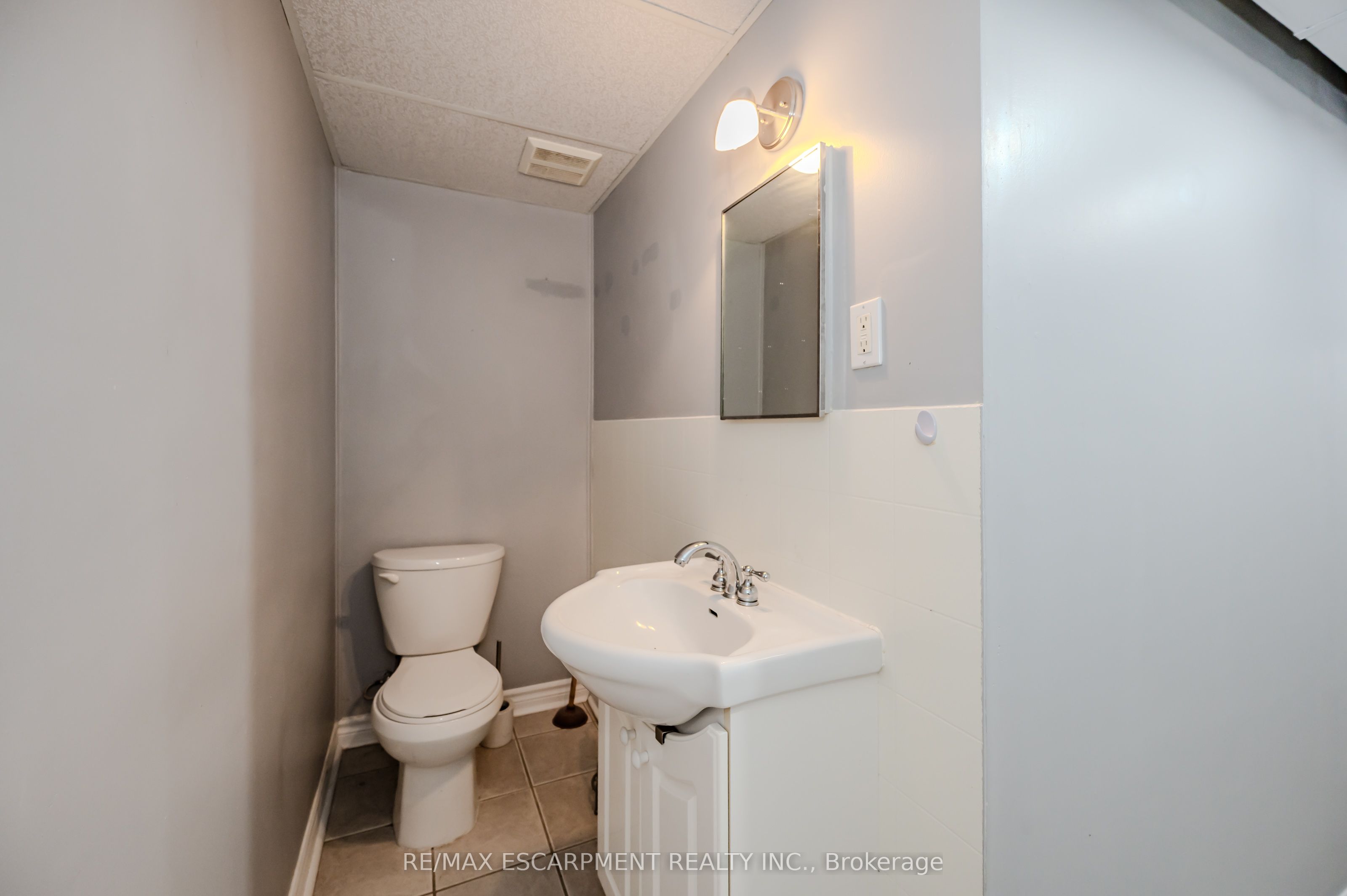 58 Mildred Avenue Property Photo 57