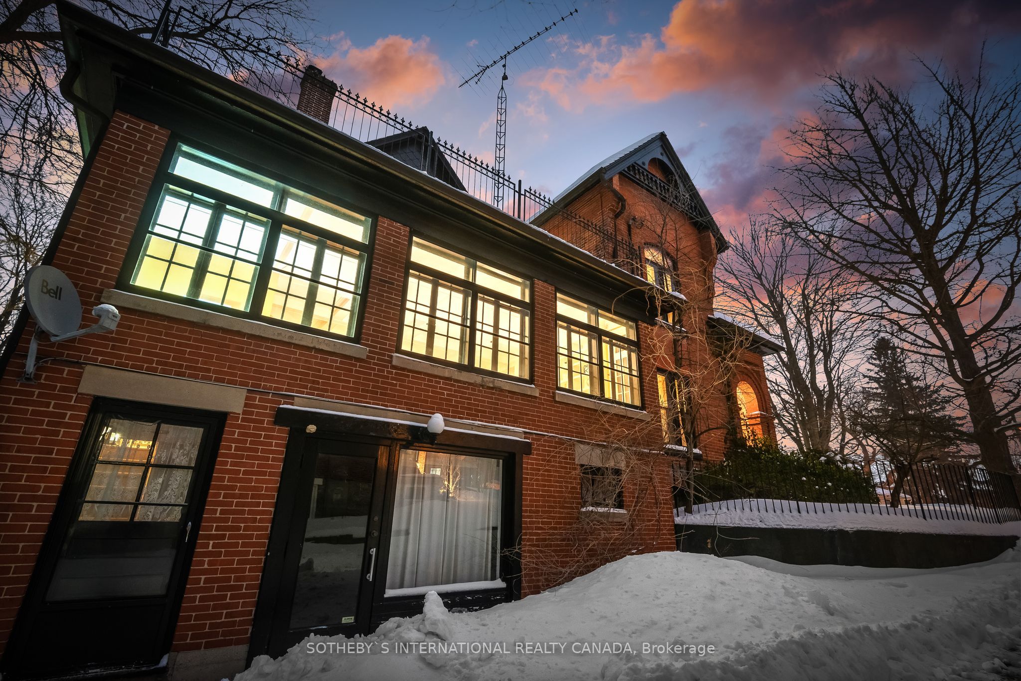 28 Bedford Street Property Photo 47