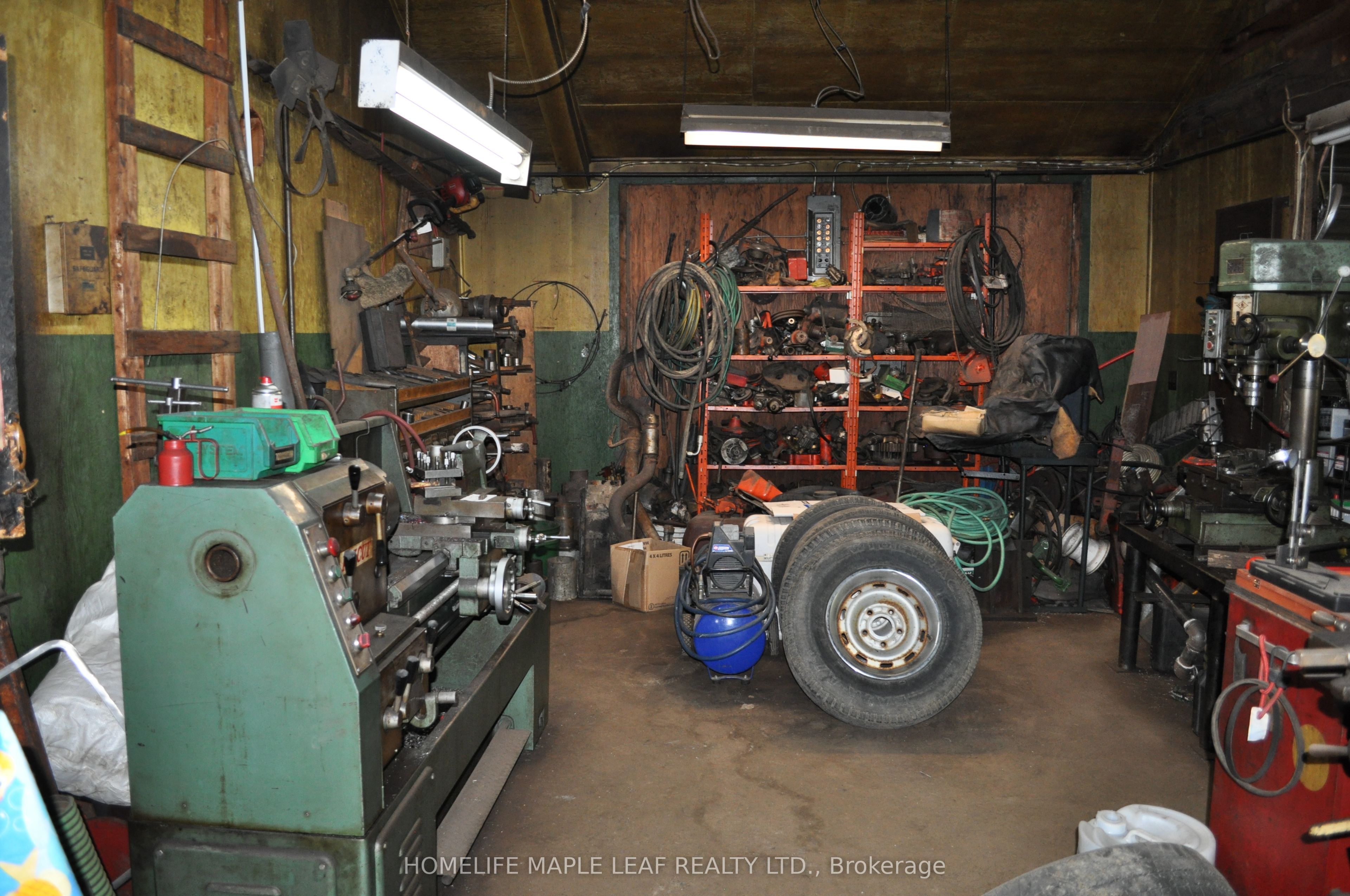 #hwy 542 - 5919 King Street Property Photo 16