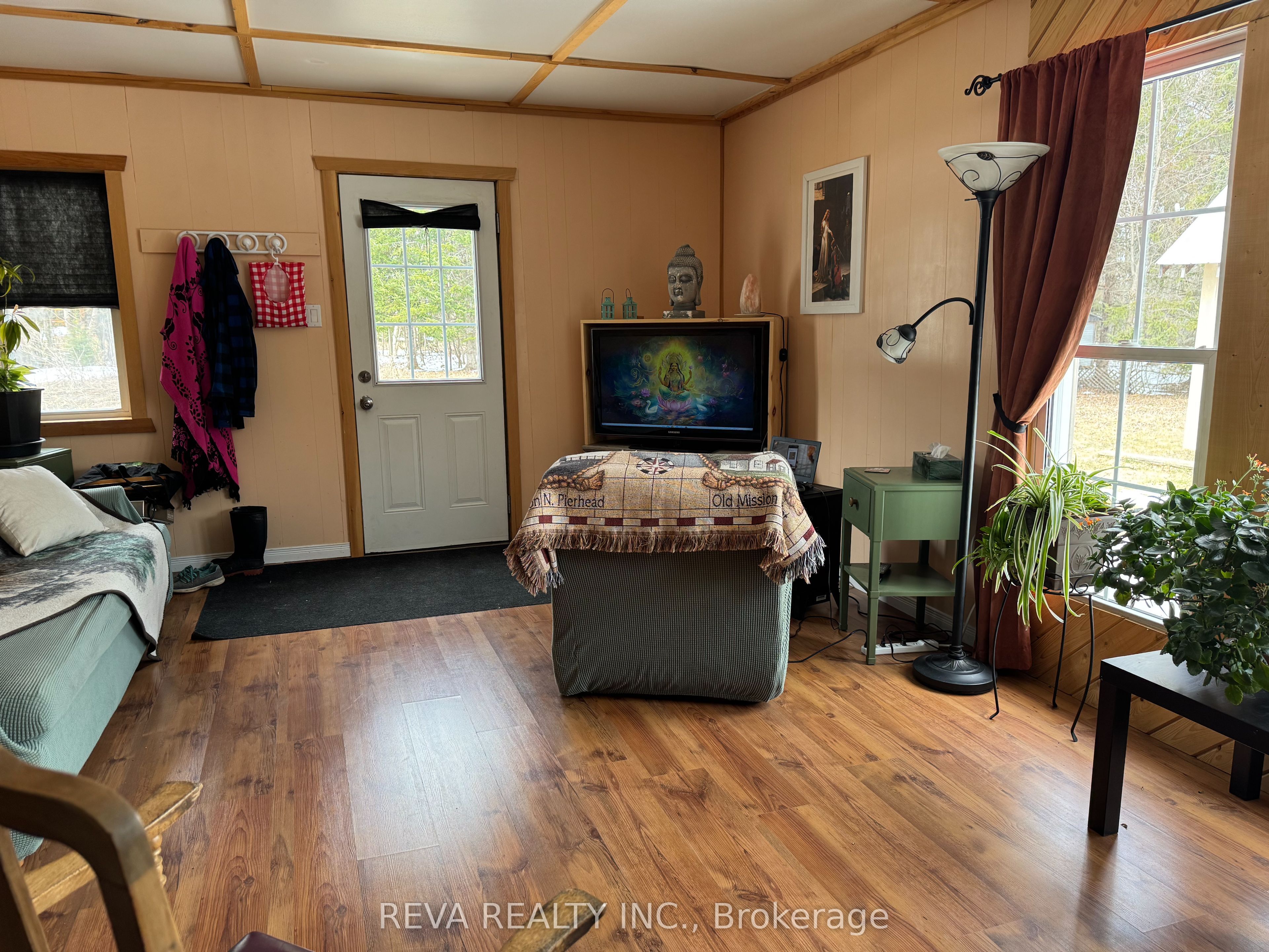 376 Kuno Road Property Photo 7