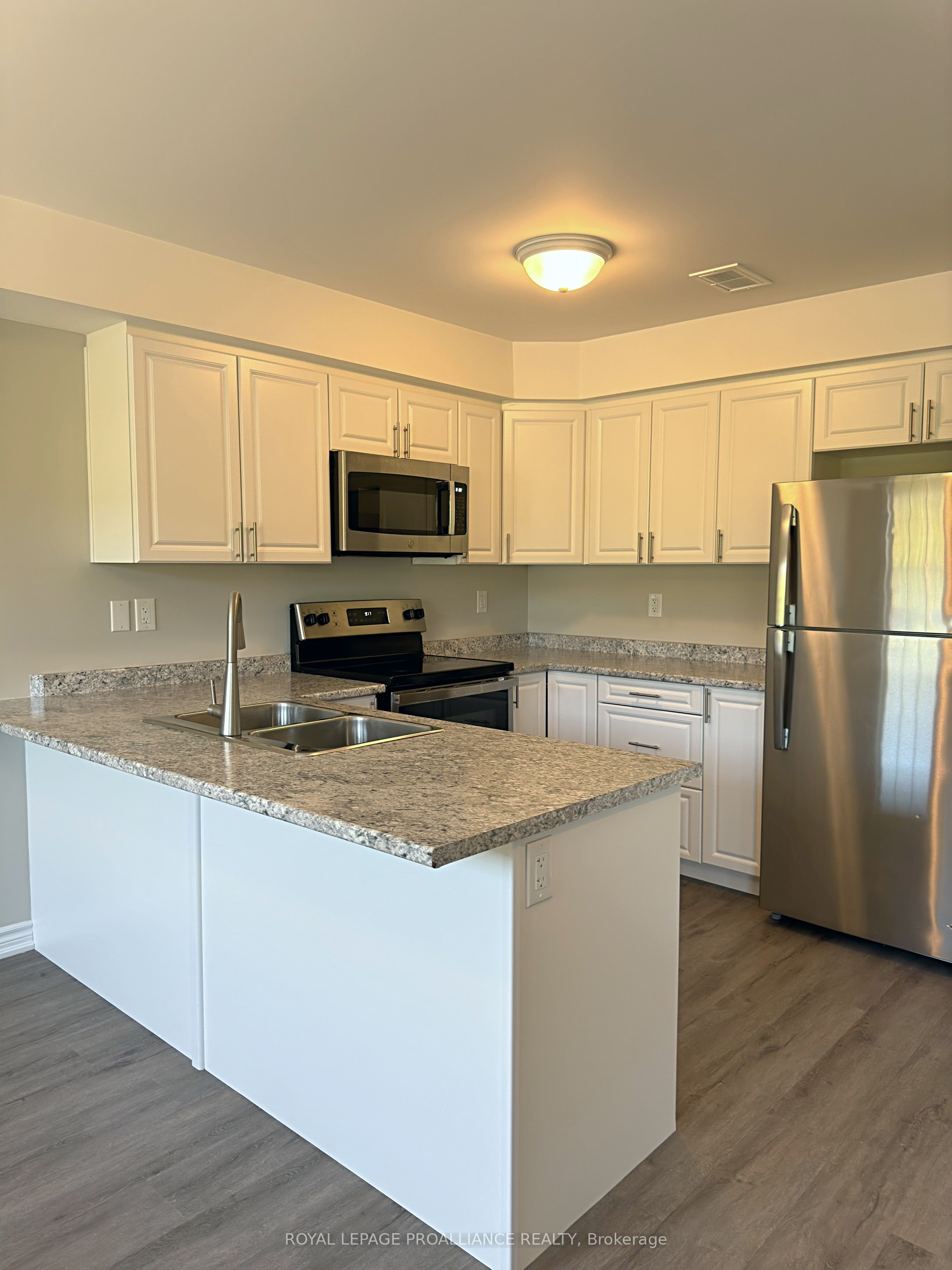 #715 - 448 Drewery Road Property Photo 3