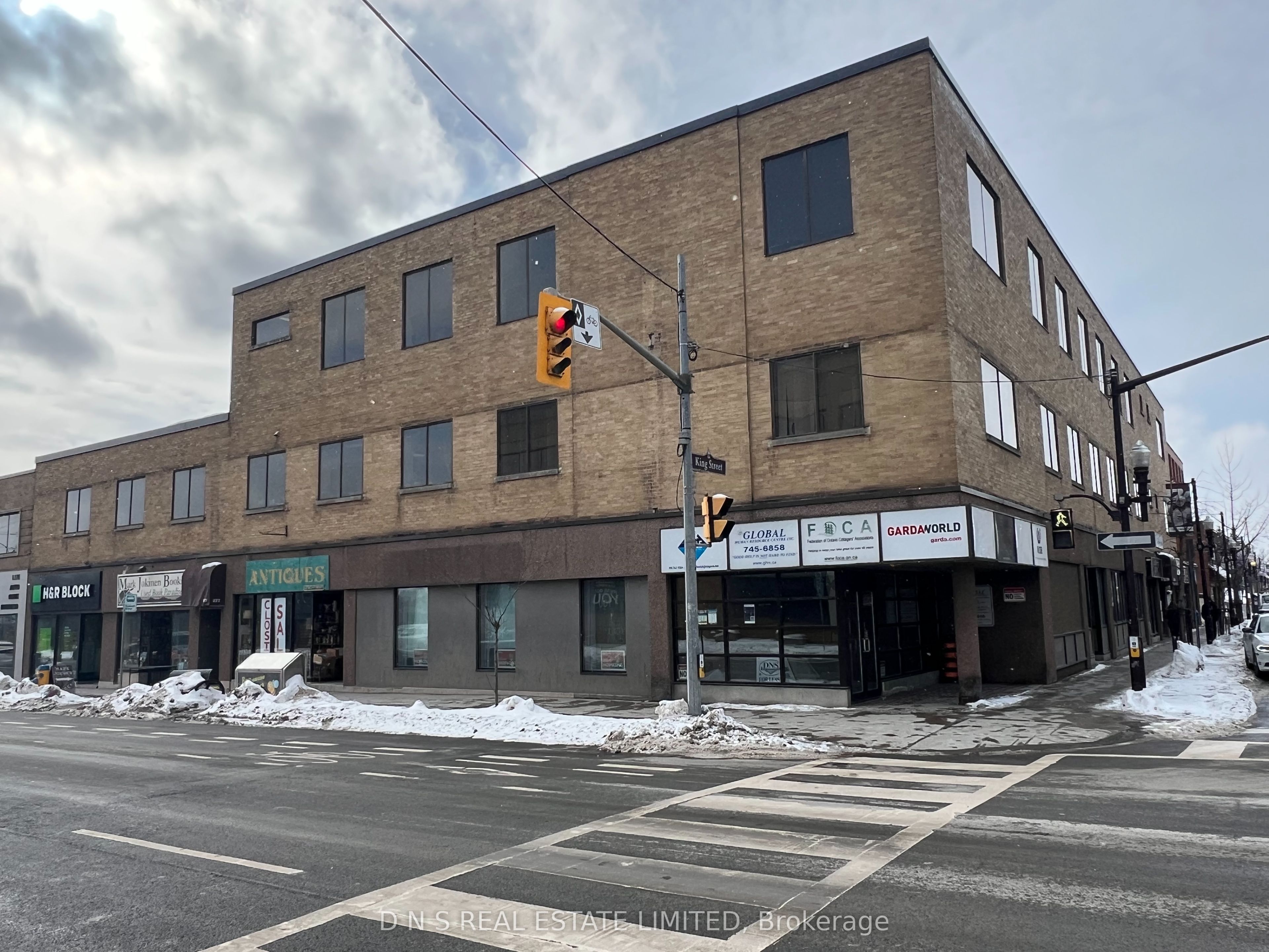 #202/204 - 159 King Street Property Photo 1