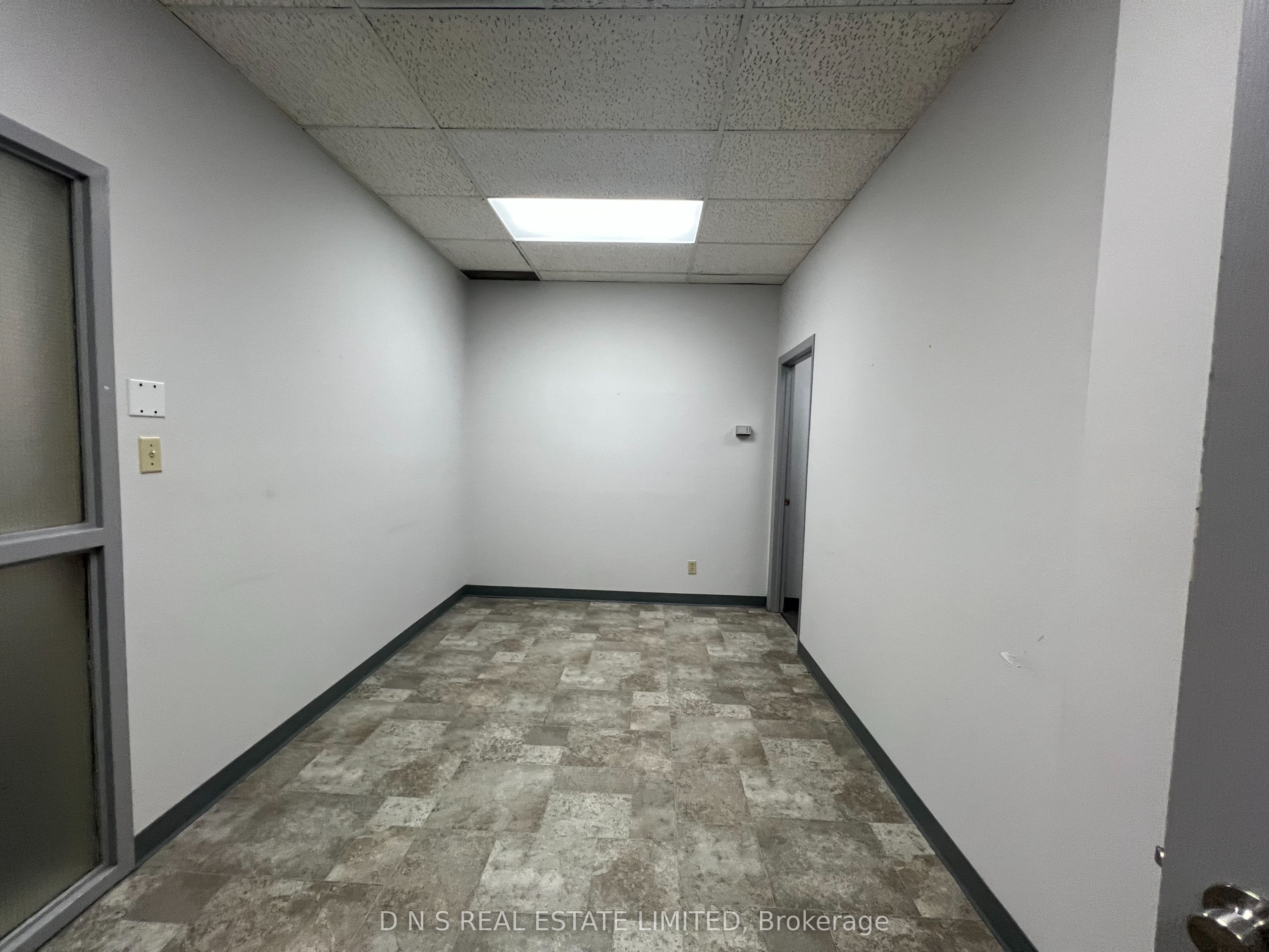 #202/204 - 159 King Street Property Photo 7
