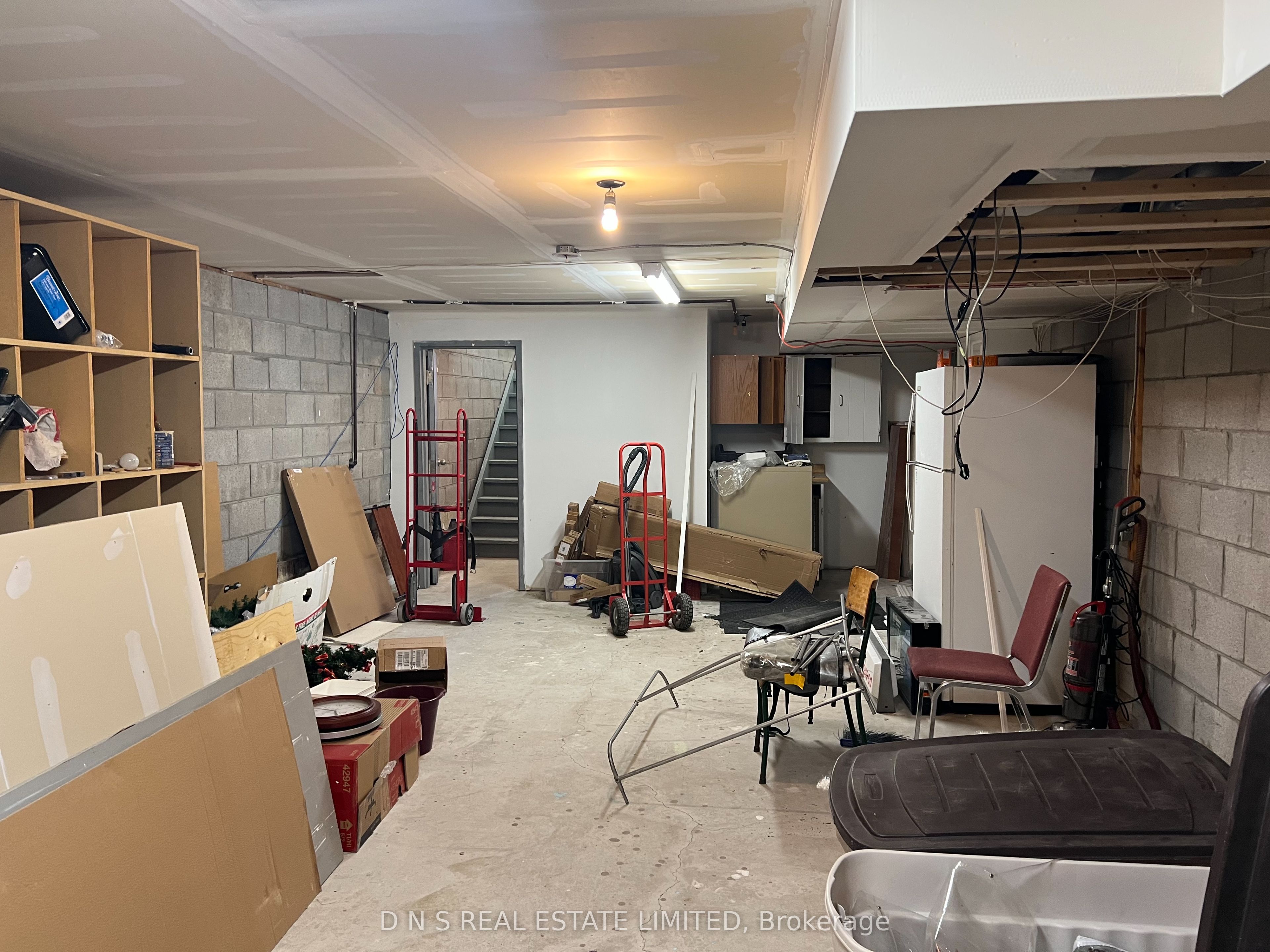 18 Queen Street Property Photo 4