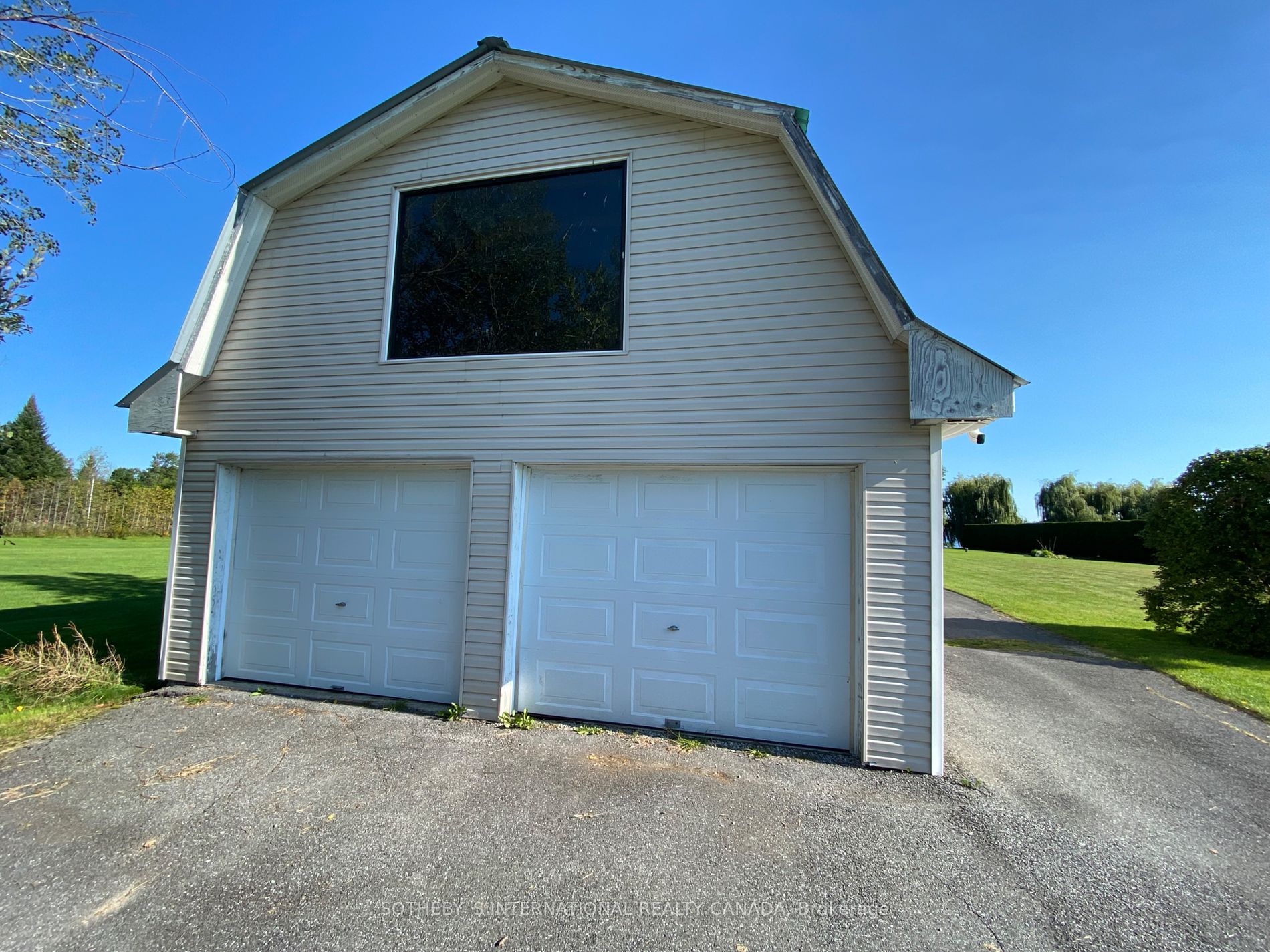 3465 Front Rd Property Photo 2