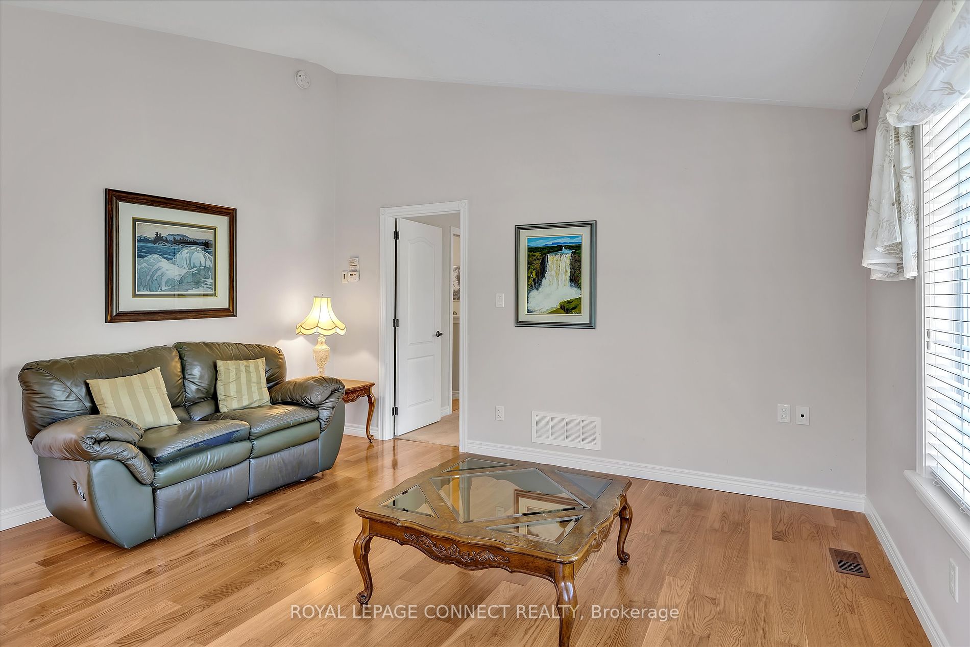 301 Carnegie Ave 3 Property Photo 3