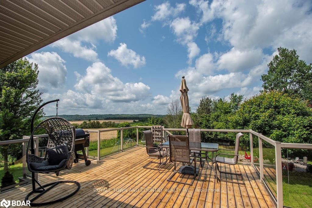 422 Highway 7a E Property Photo 29
