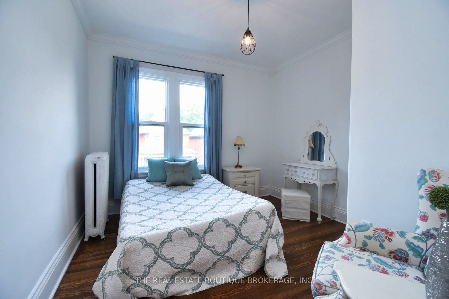185 Fairleigh Ave S Property Photo 26