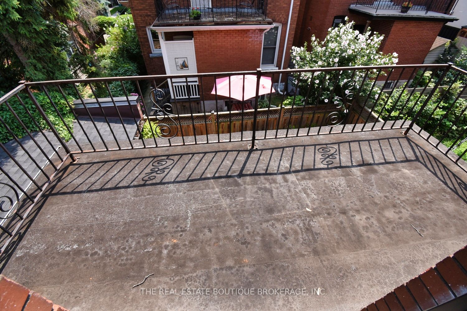185 Fairleigh Ave S Property Photo 35