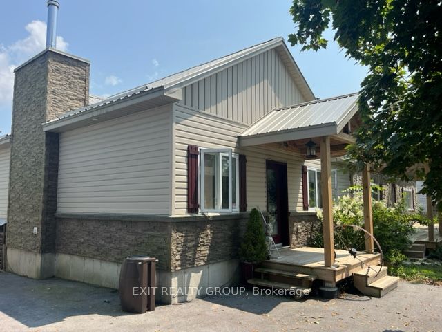 682 Whitney Rd Property Photo 15