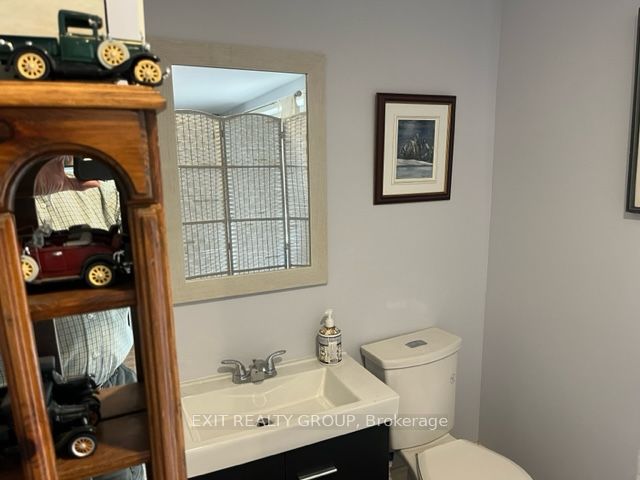 682 Whitney Rd Property Photo 33