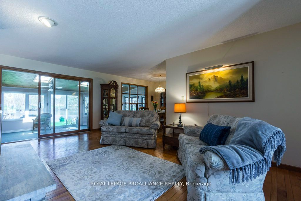 50 Greenfield Park Property Photo 7
