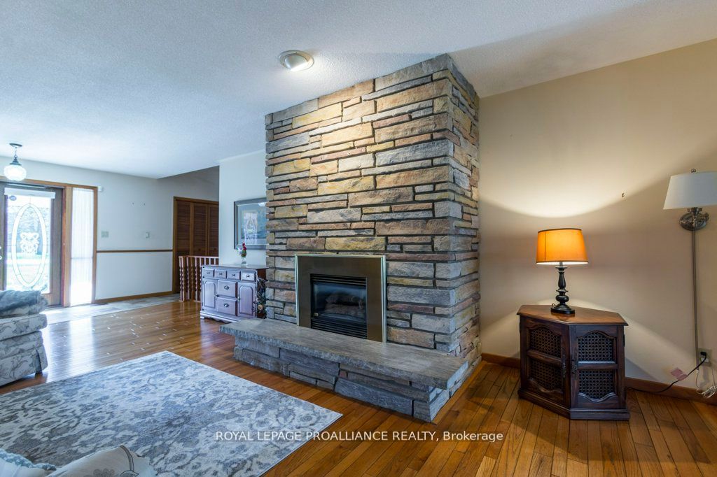 50 Greenfield Park Property Photo 8
