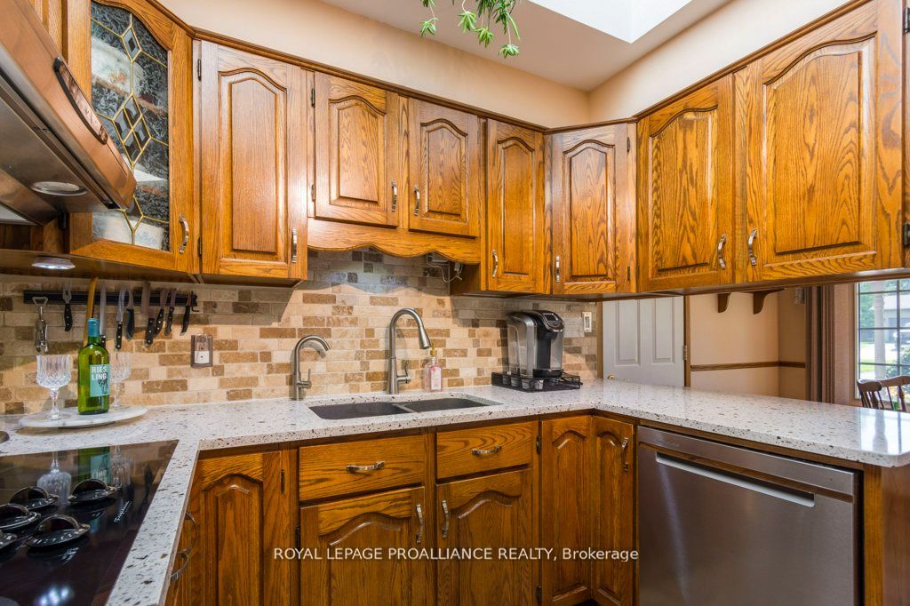 50 Greenfield Park Property Photo 13