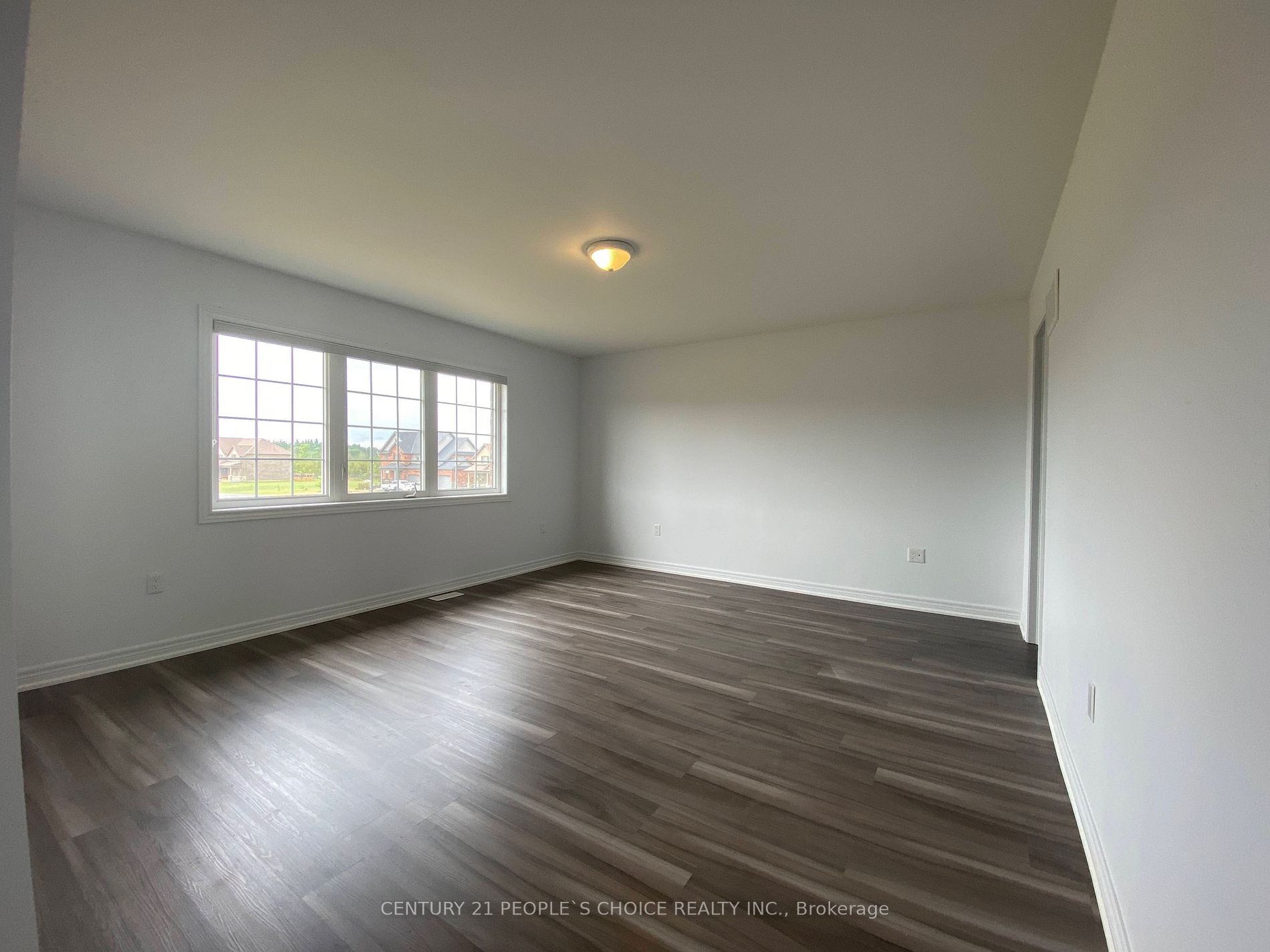60 Summer Breeze Dr Property Photo 17